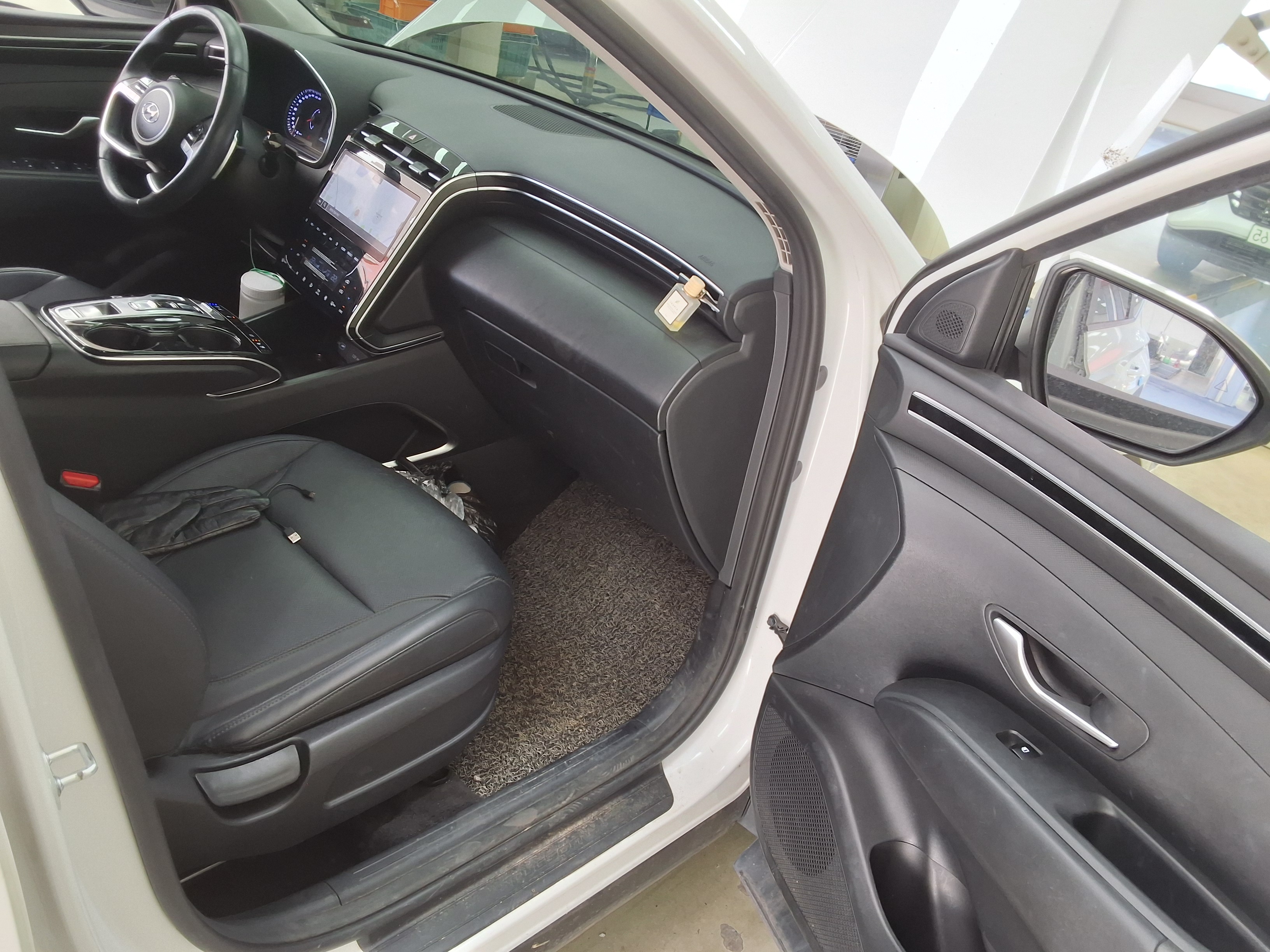 Hyundai  더 2021 - Image 13