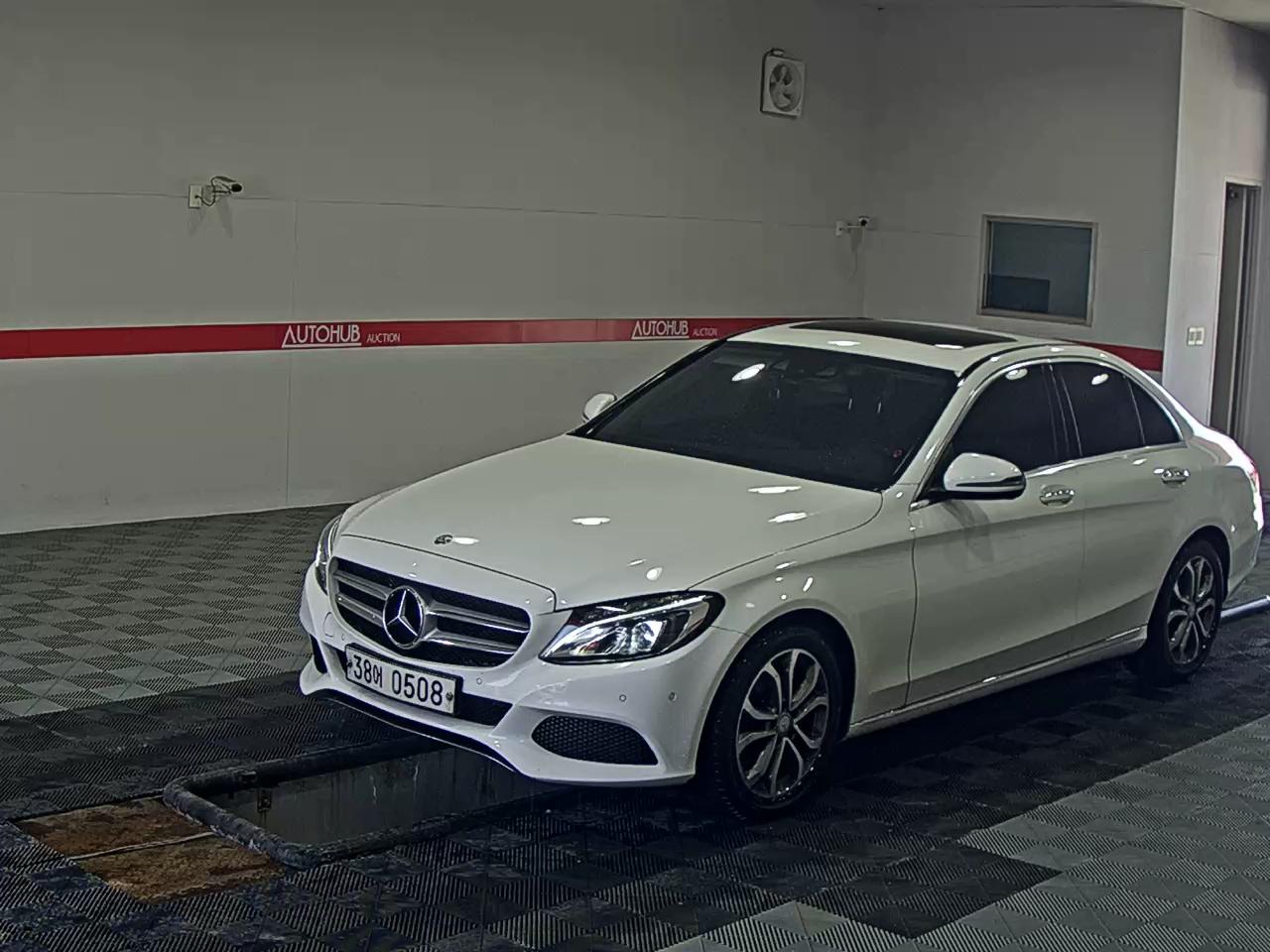 مرسيدس بنز سي كلاس