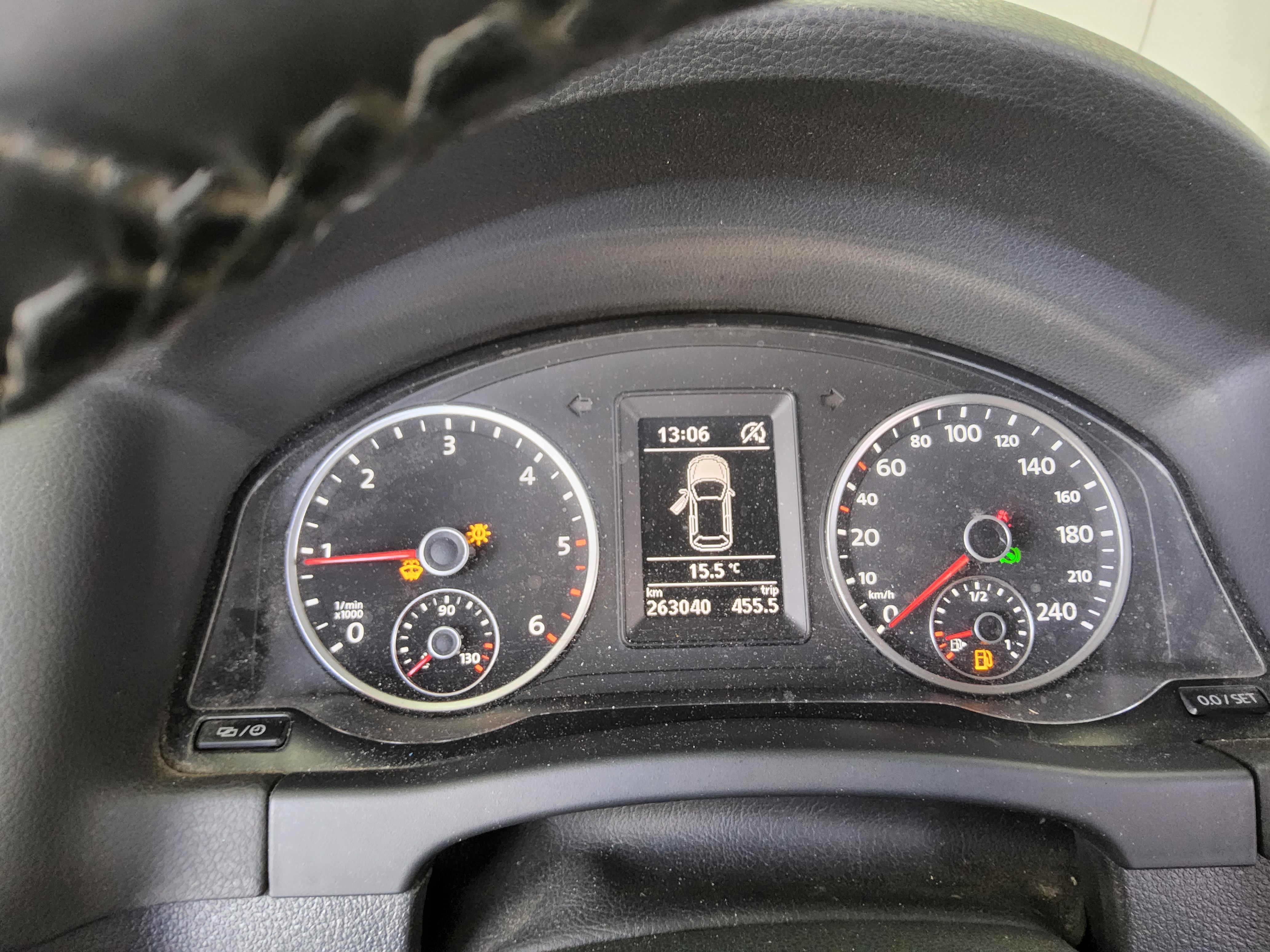 Volkswagen Tiguan 2015 - Image 8