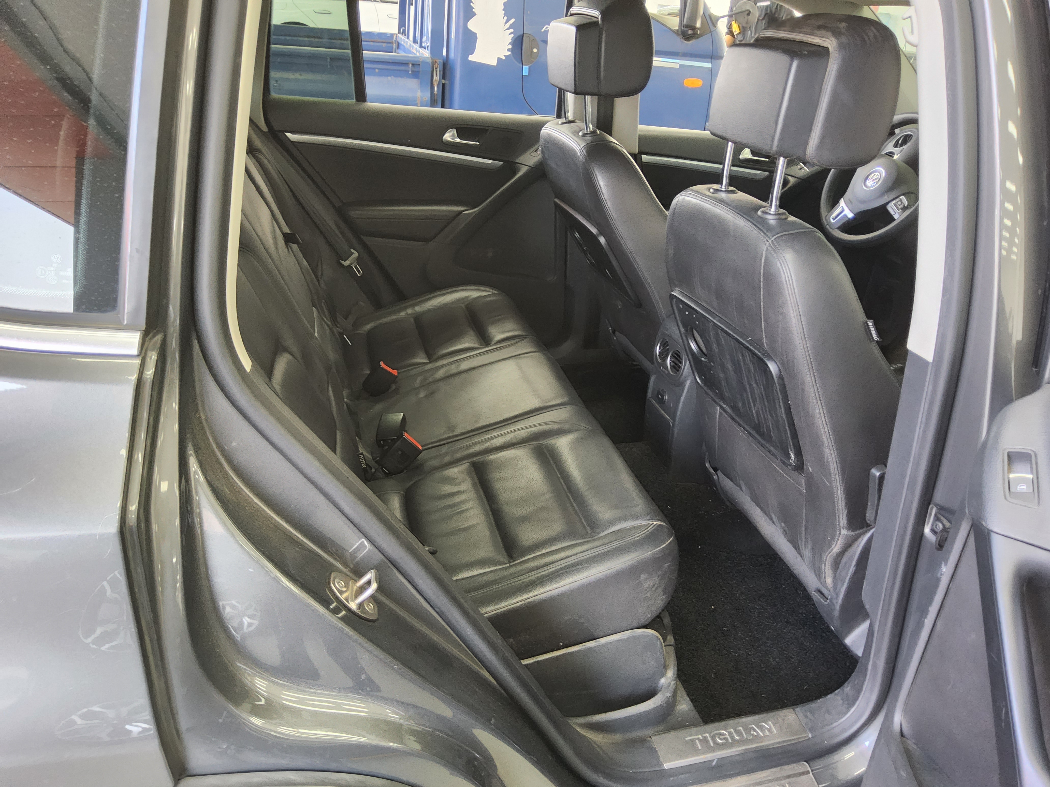 Volkswagen Tiguan 2015 - Image 12