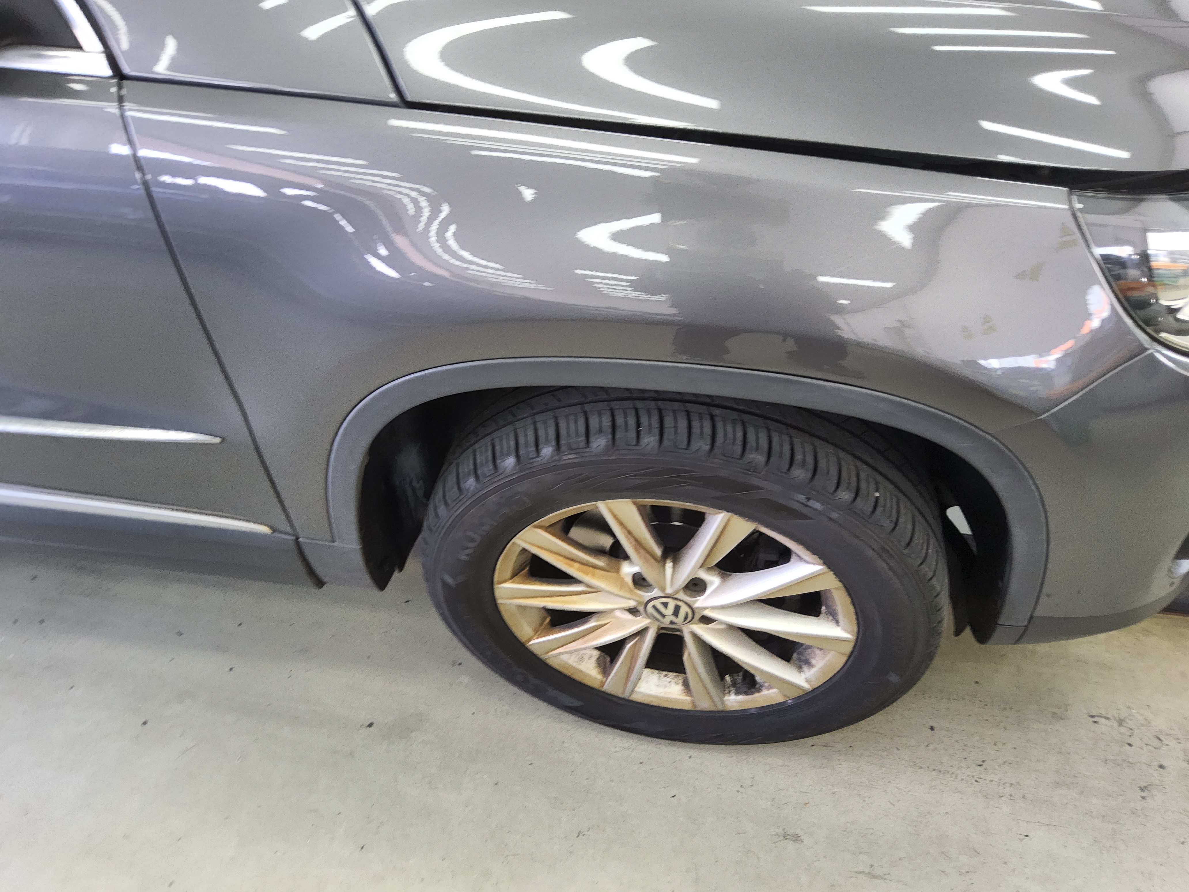 Volkswagen Tiguan 2015 - Image 19