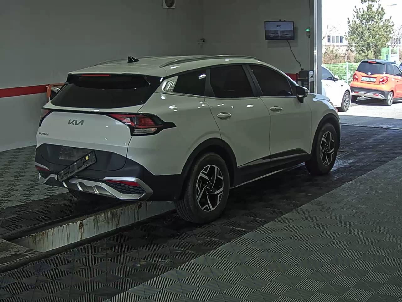 Kia 디 2023 - Image 4