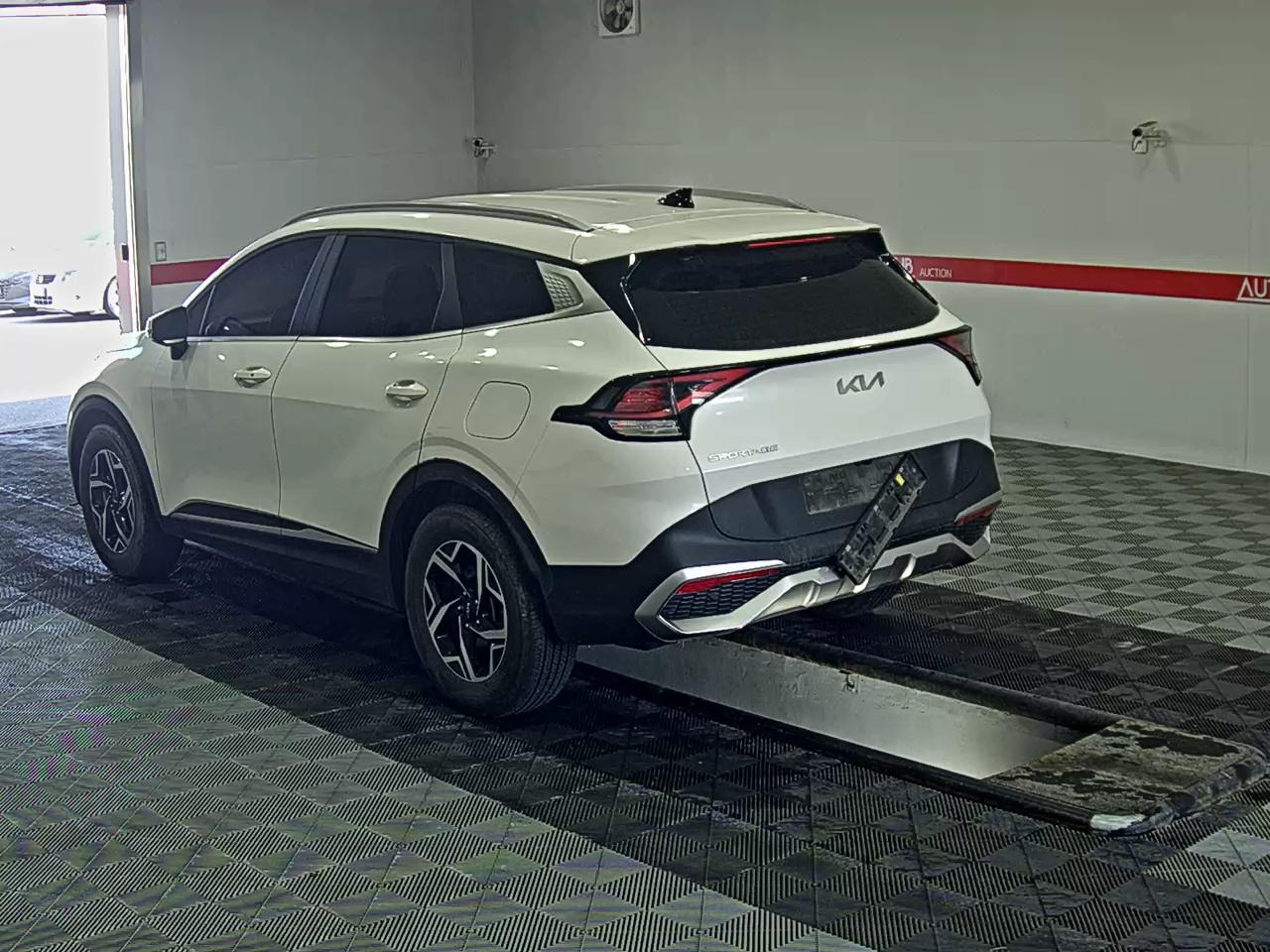 Kia 디 2023 - Image 5