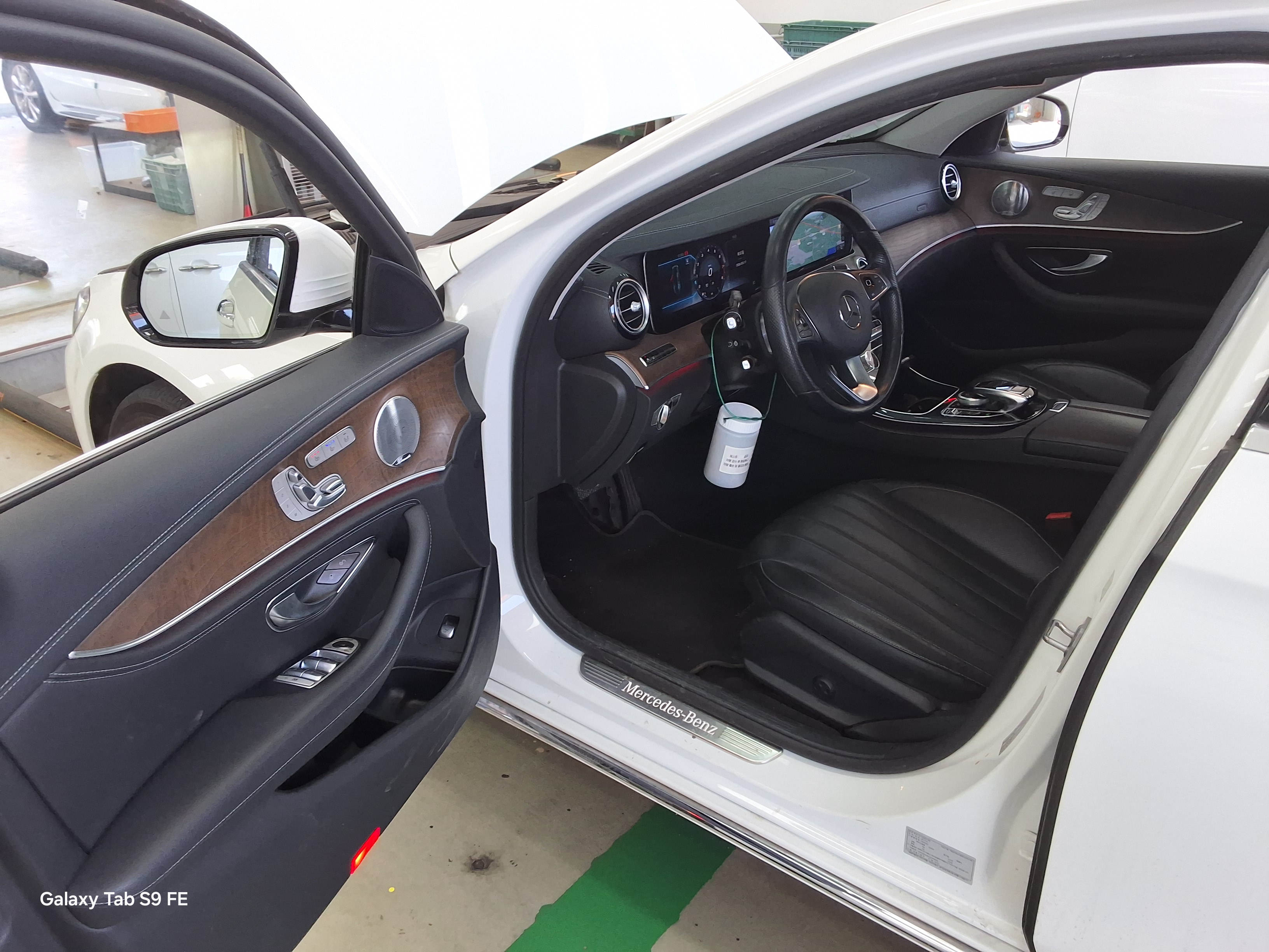 Mercedes-Benz E-Class 2018 - Image 9
