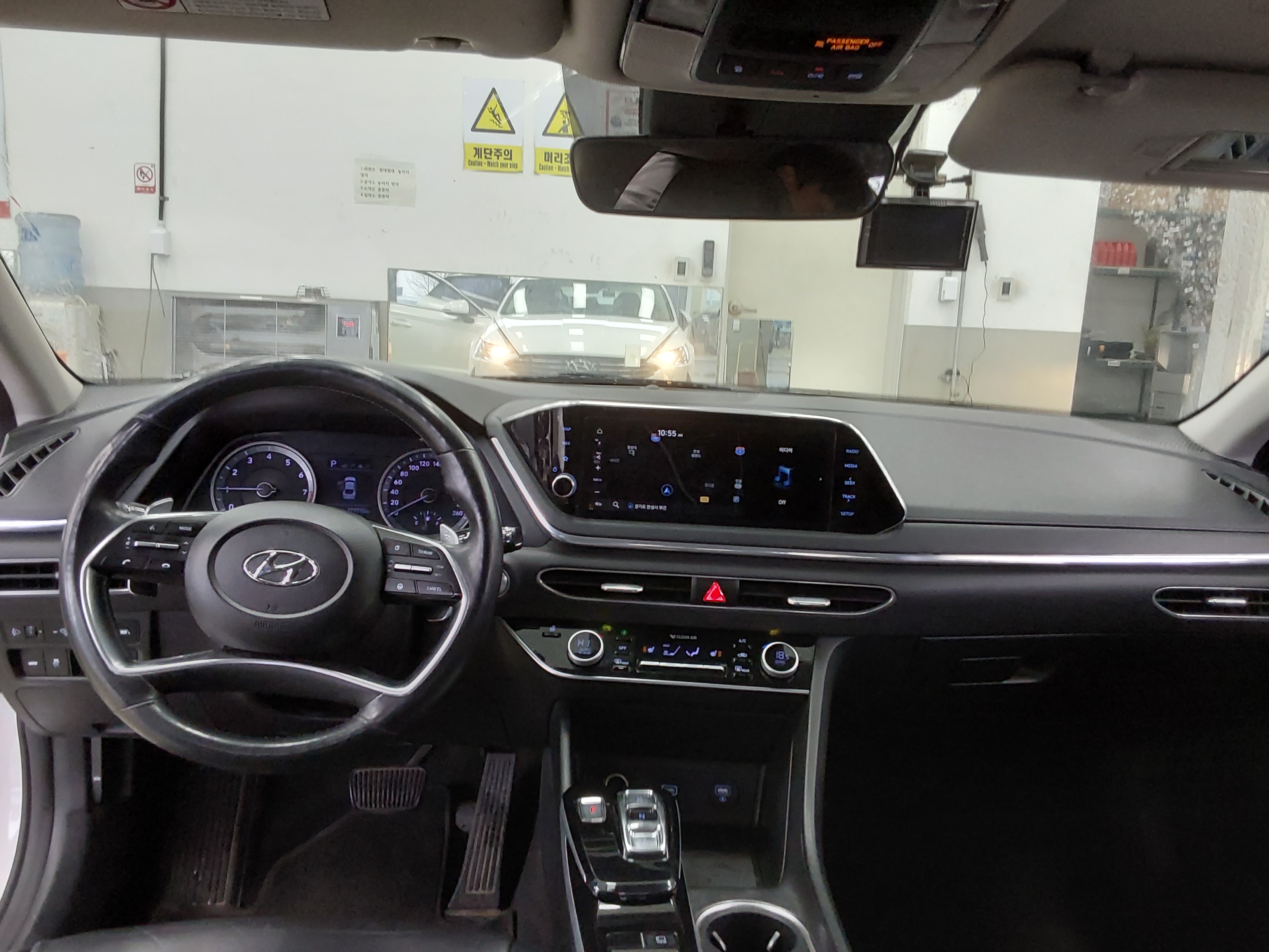 Hyundai Sonata 2020 - Image 10
