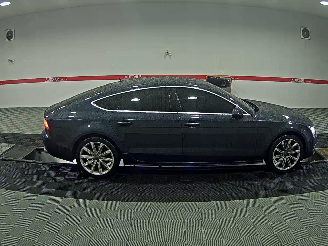 Audi A7 - 3