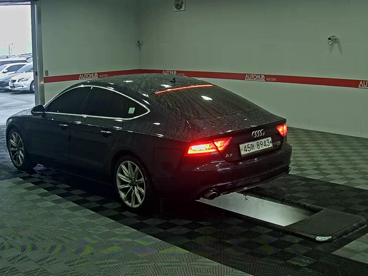 Audi A7 - 5