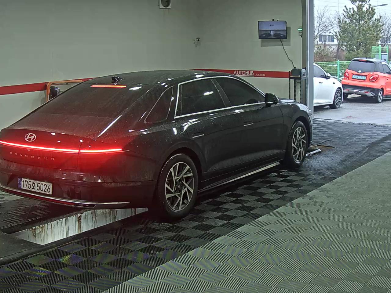 Hyundai Grandeur 2023 - Image 4