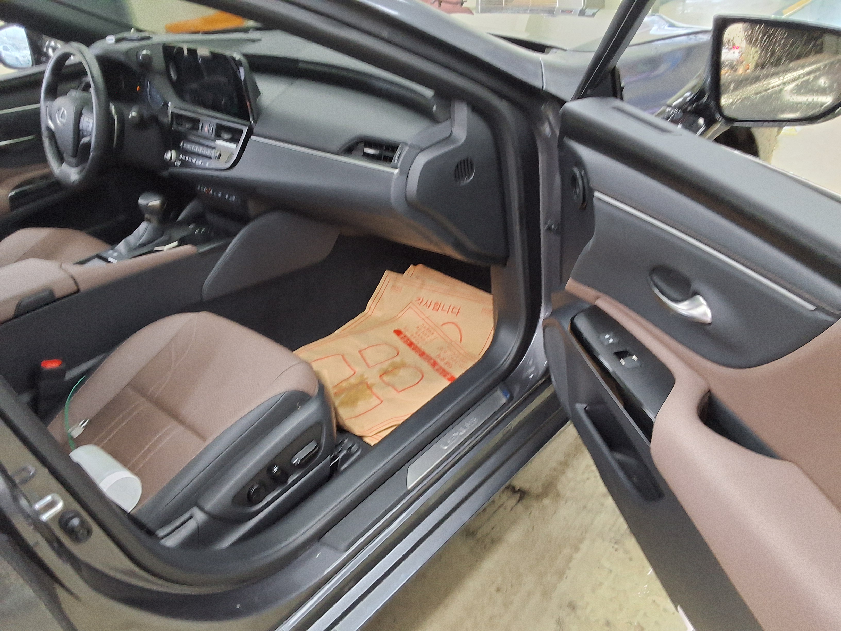 Lexus ES - 13