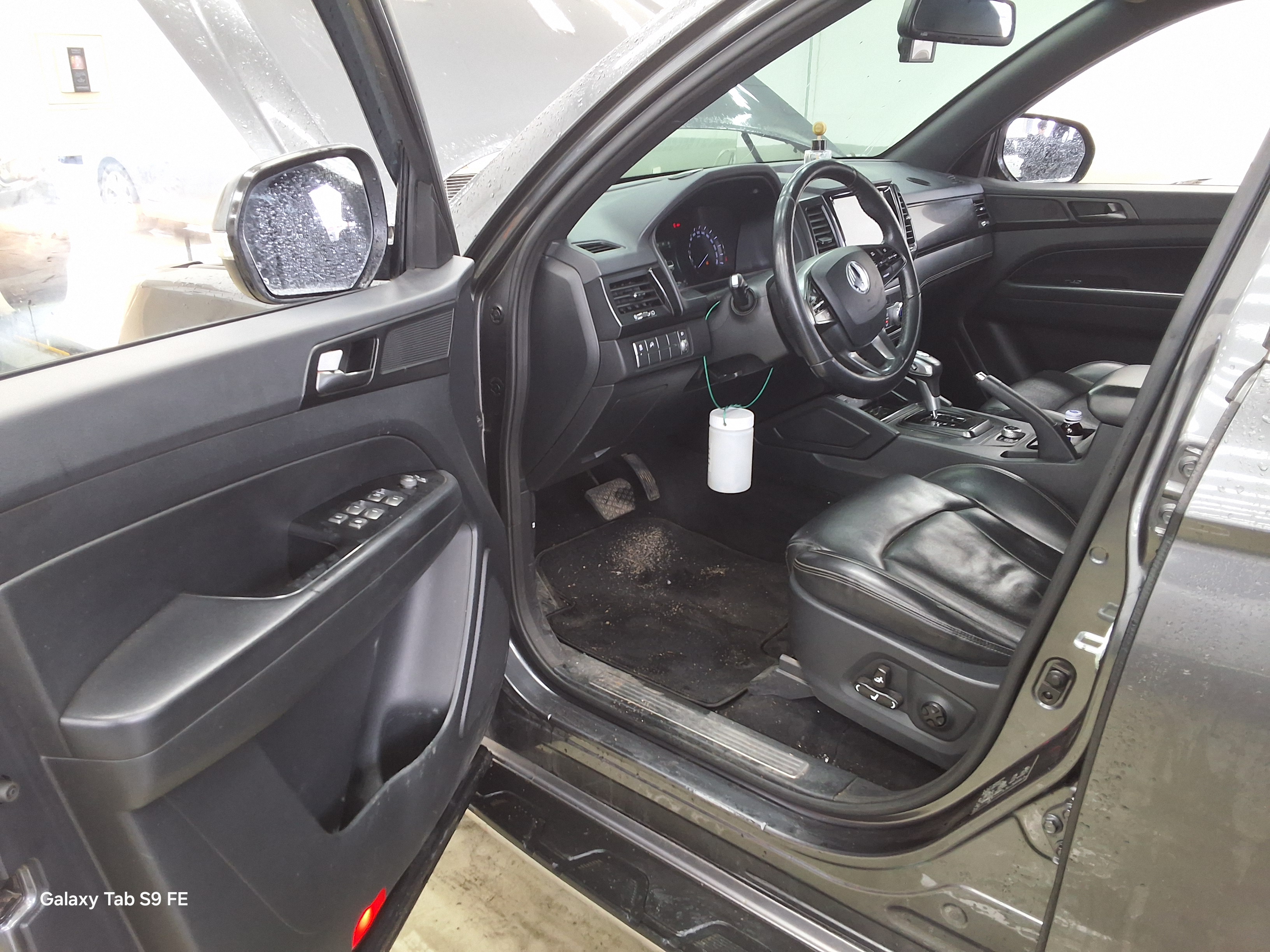 KG Mobility Rexton Sports Khan 2020 - Image 9