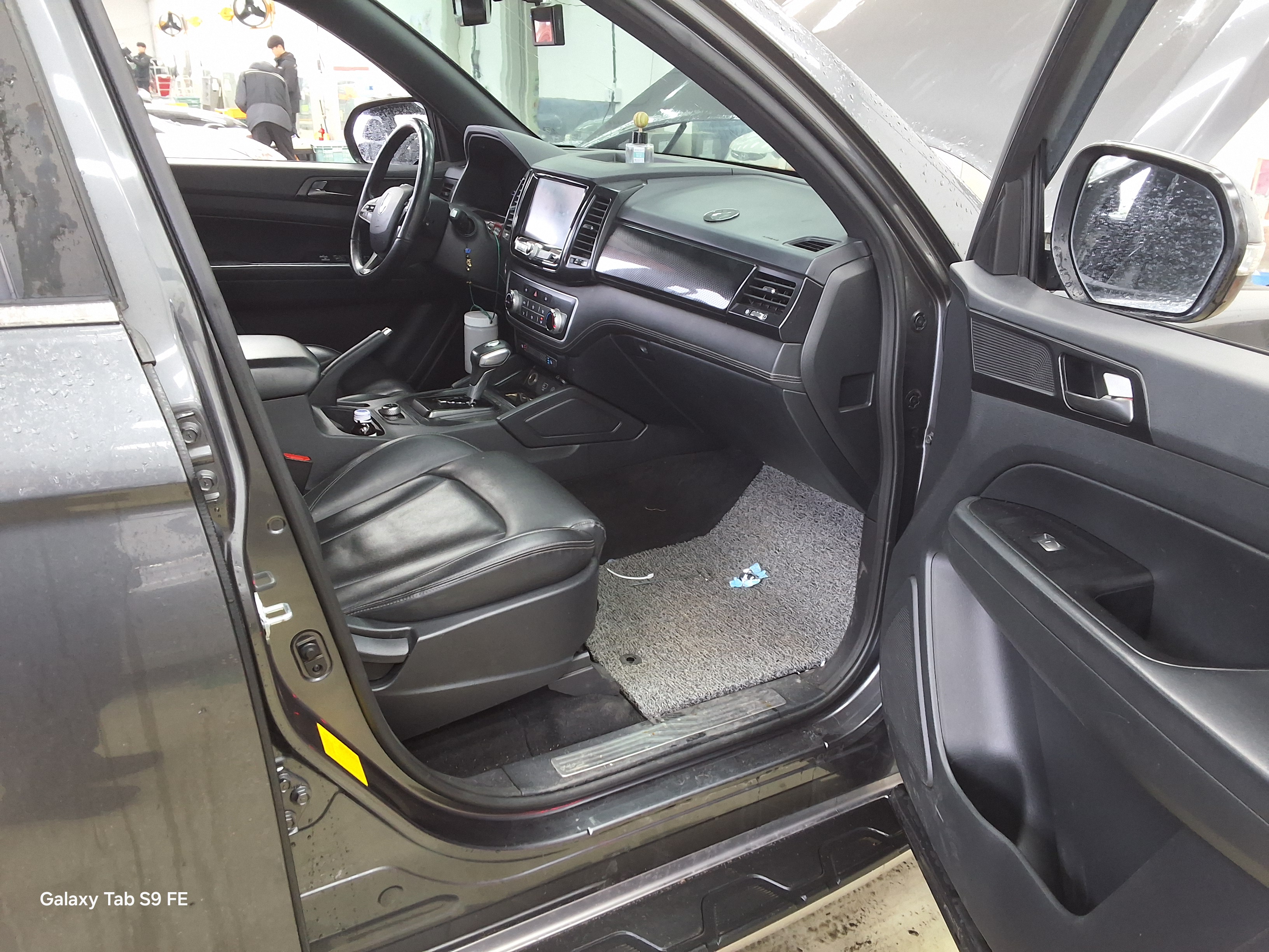 KG Mobility Rexton Sports Khan 2020 - Image 13