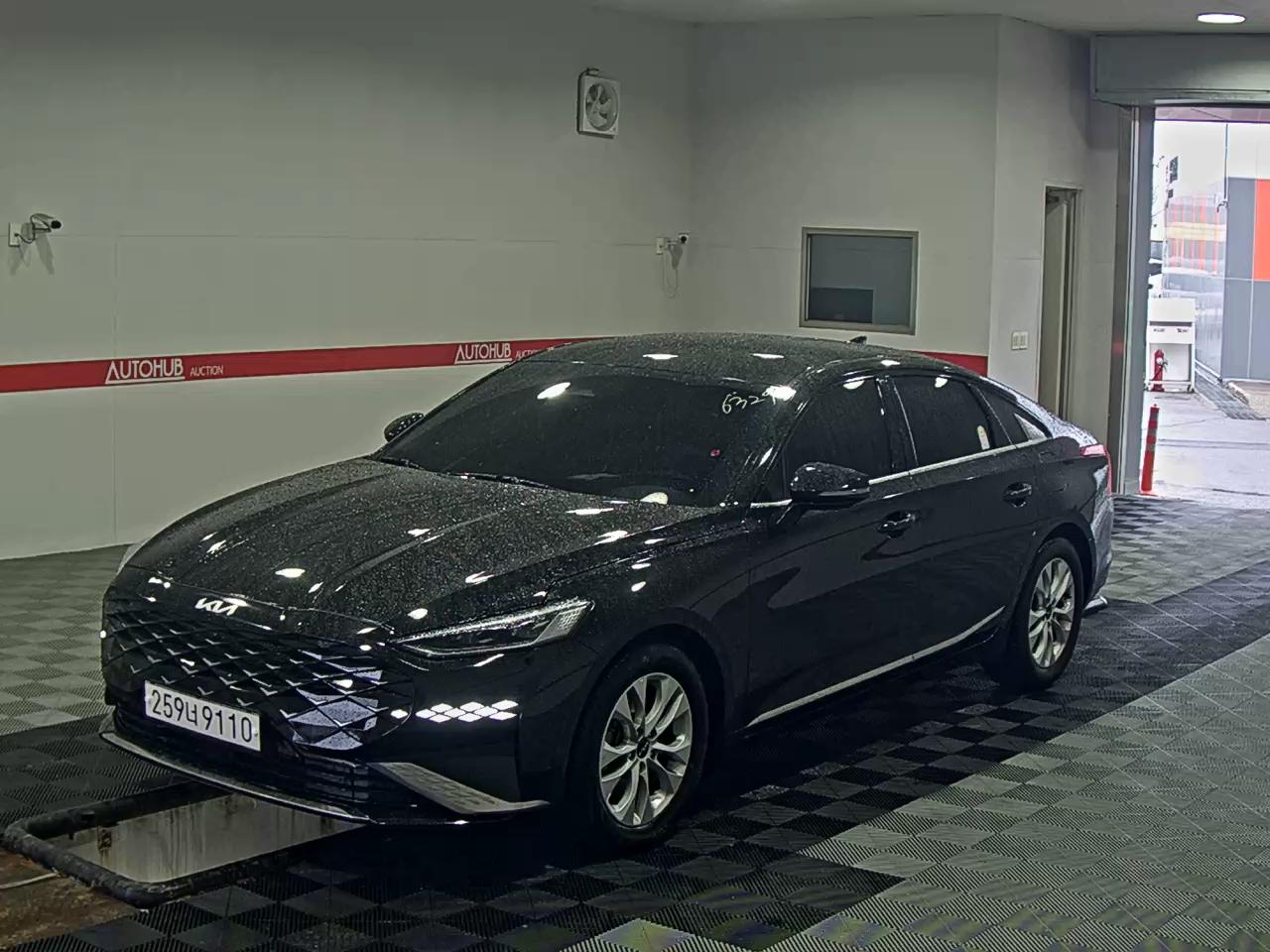 Kia K8