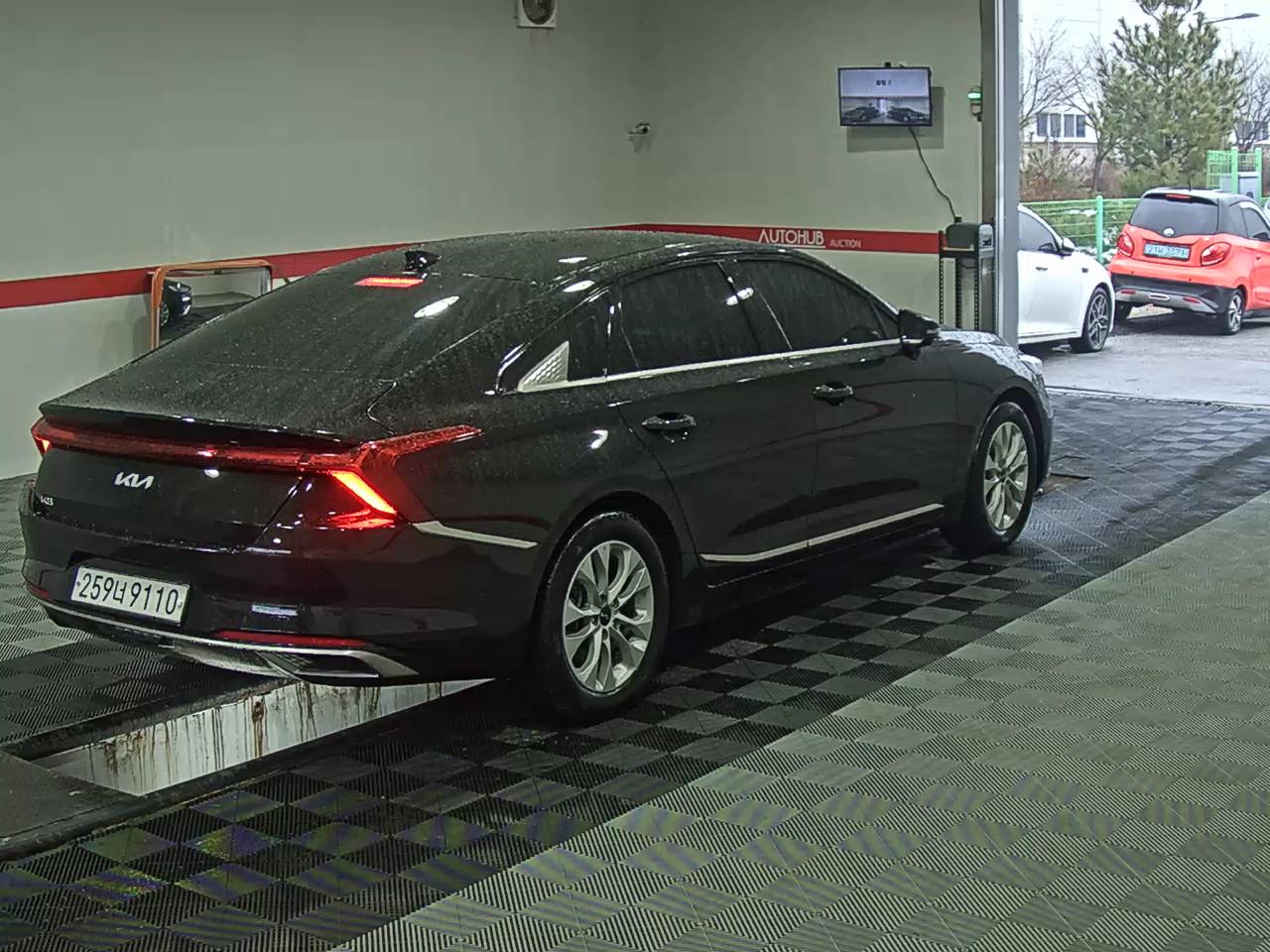 Kia K8 - 4