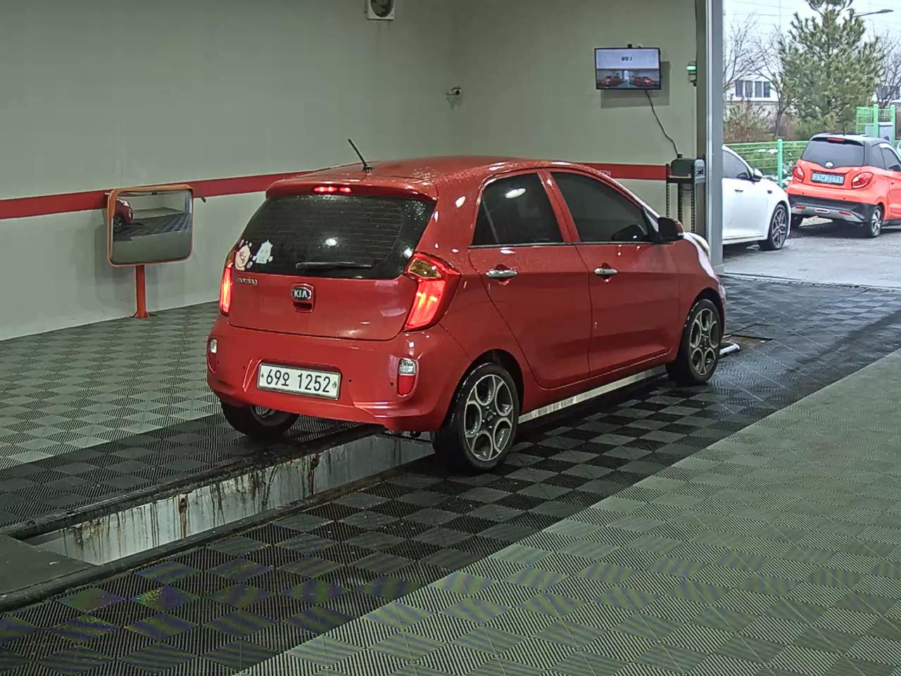 Kia Morning 2013 - Image 4