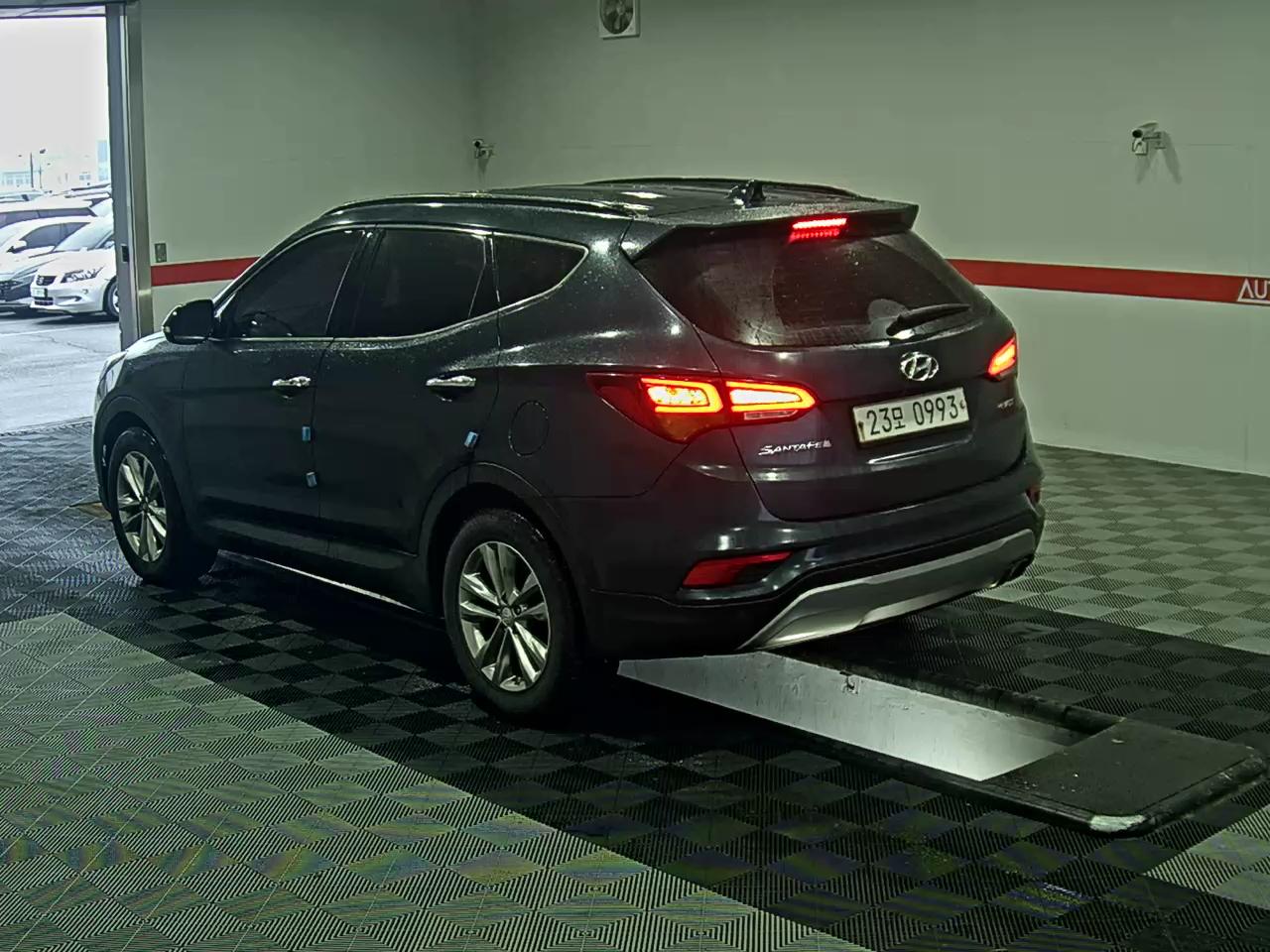 Hyundai Santa Fe 2016 - Image 5