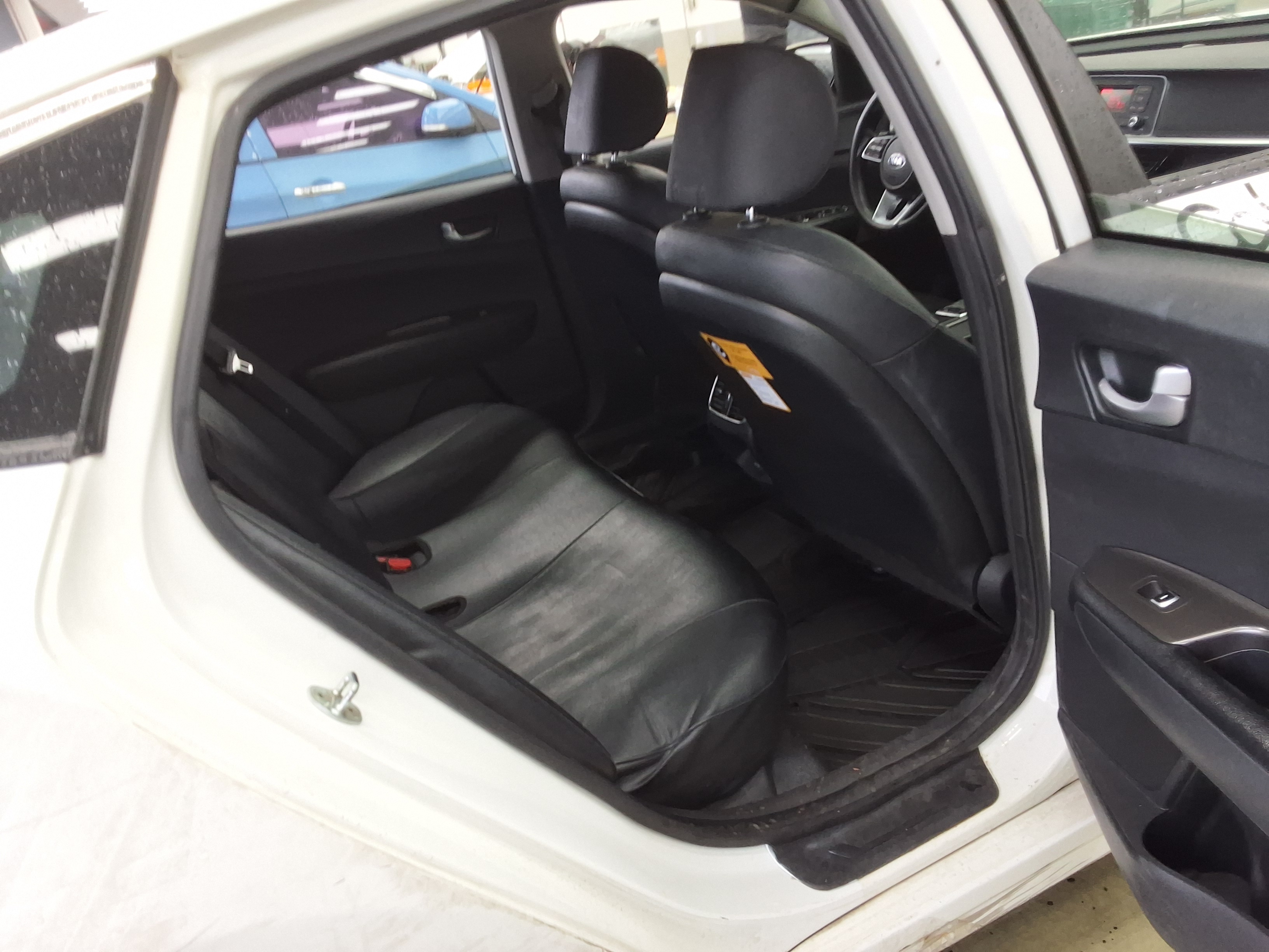 Kia 뉴 2020 - Image 12