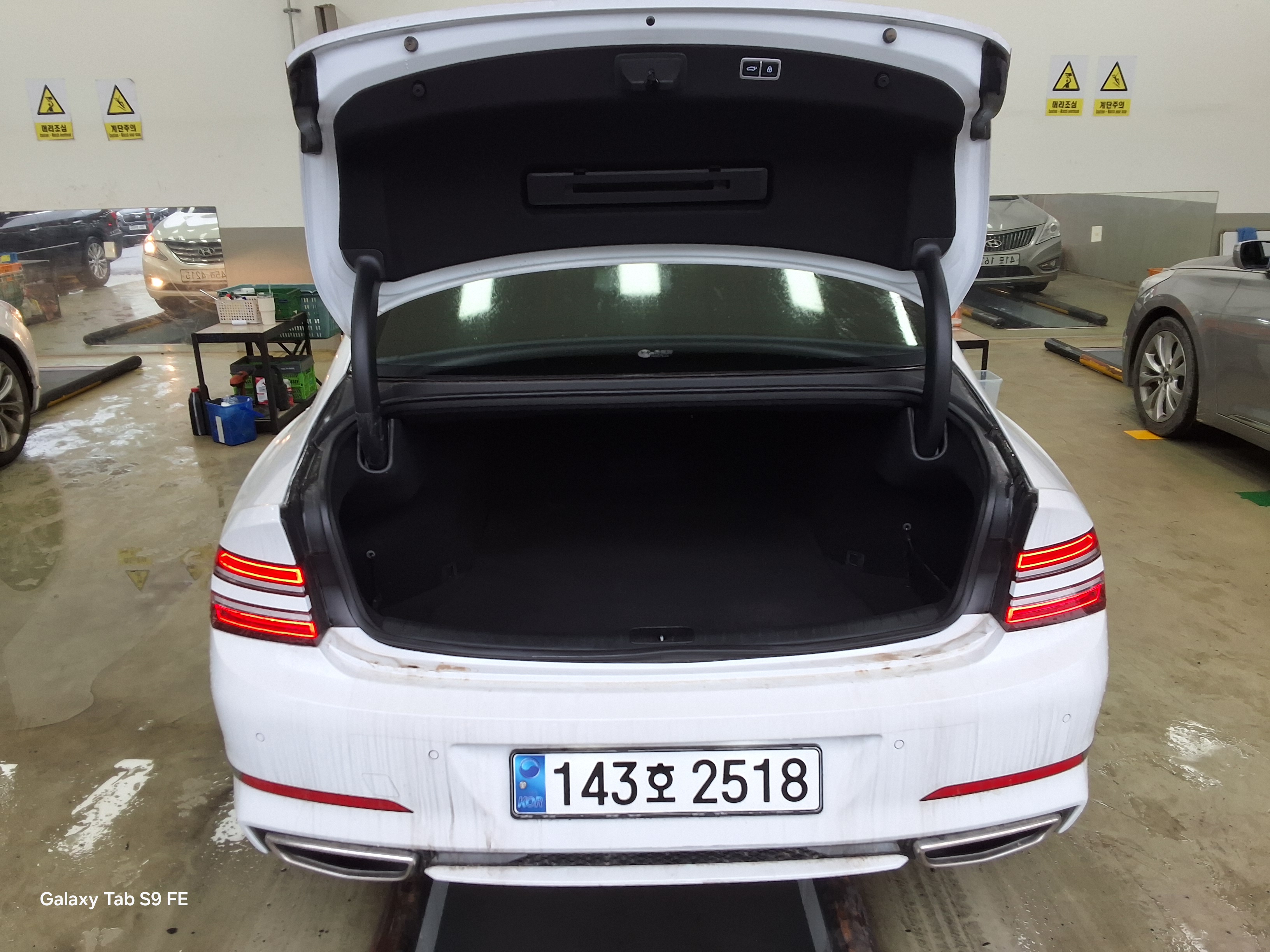 Hyundai Genesis 2024 - Image 14
