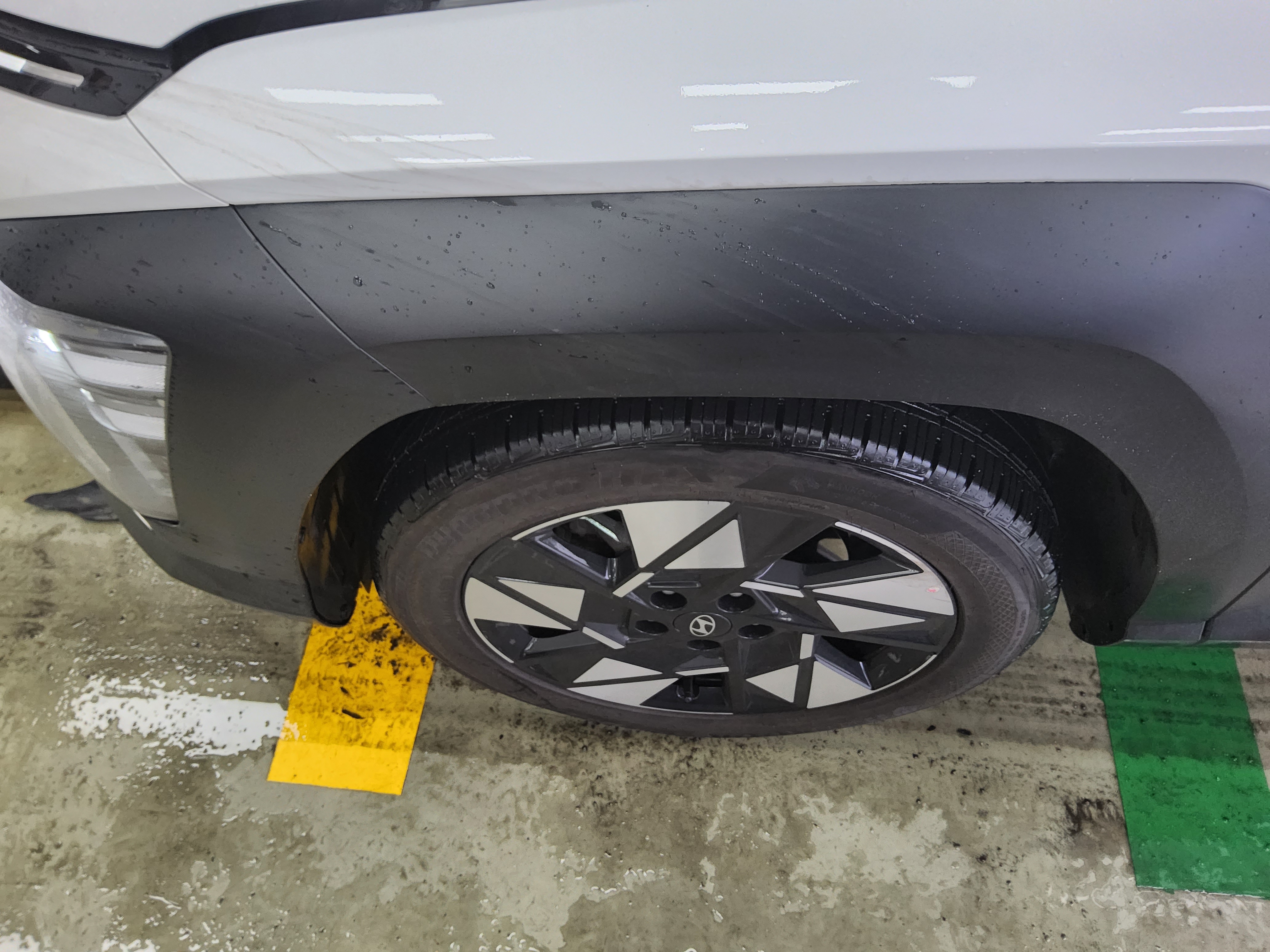 Hyundai Kona 2023 - Image 18