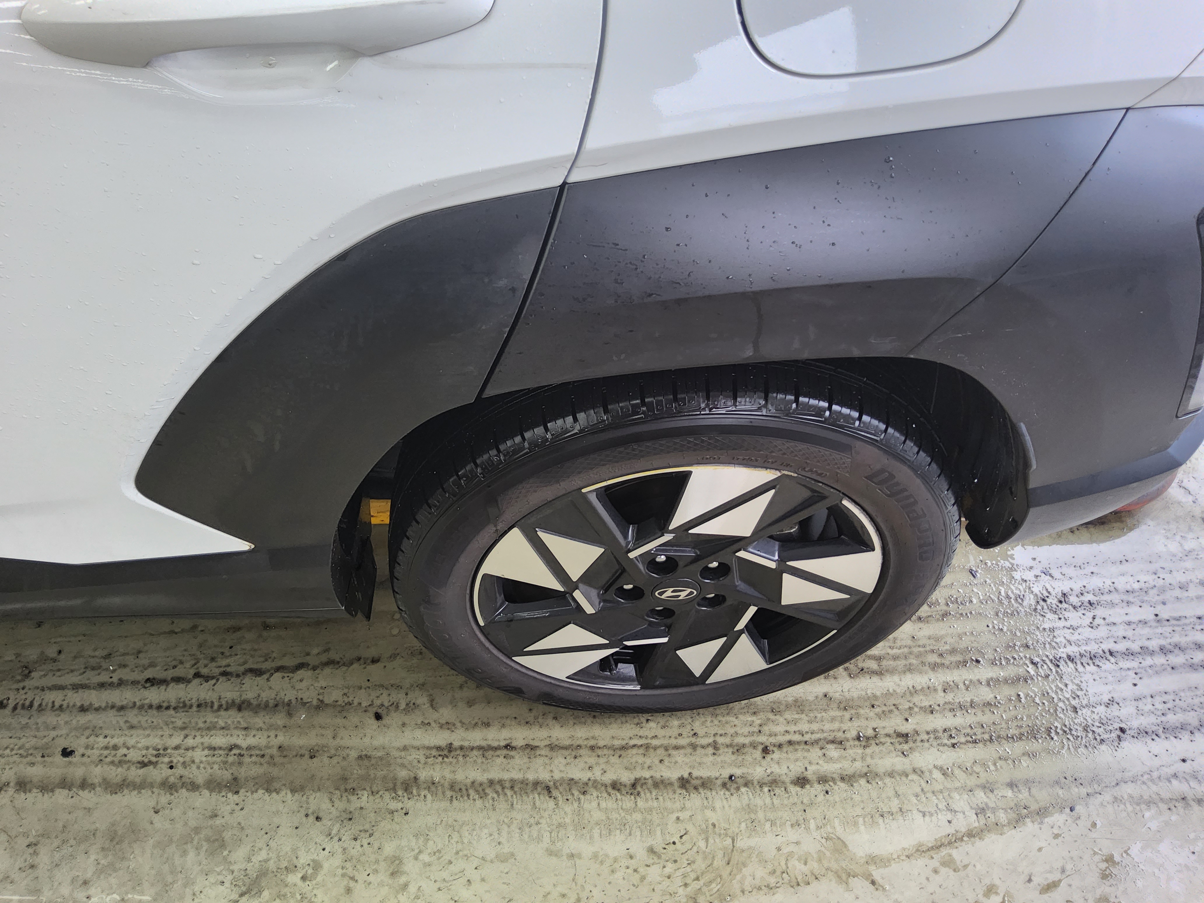 Hyundai Kona 2023 - Image 19
