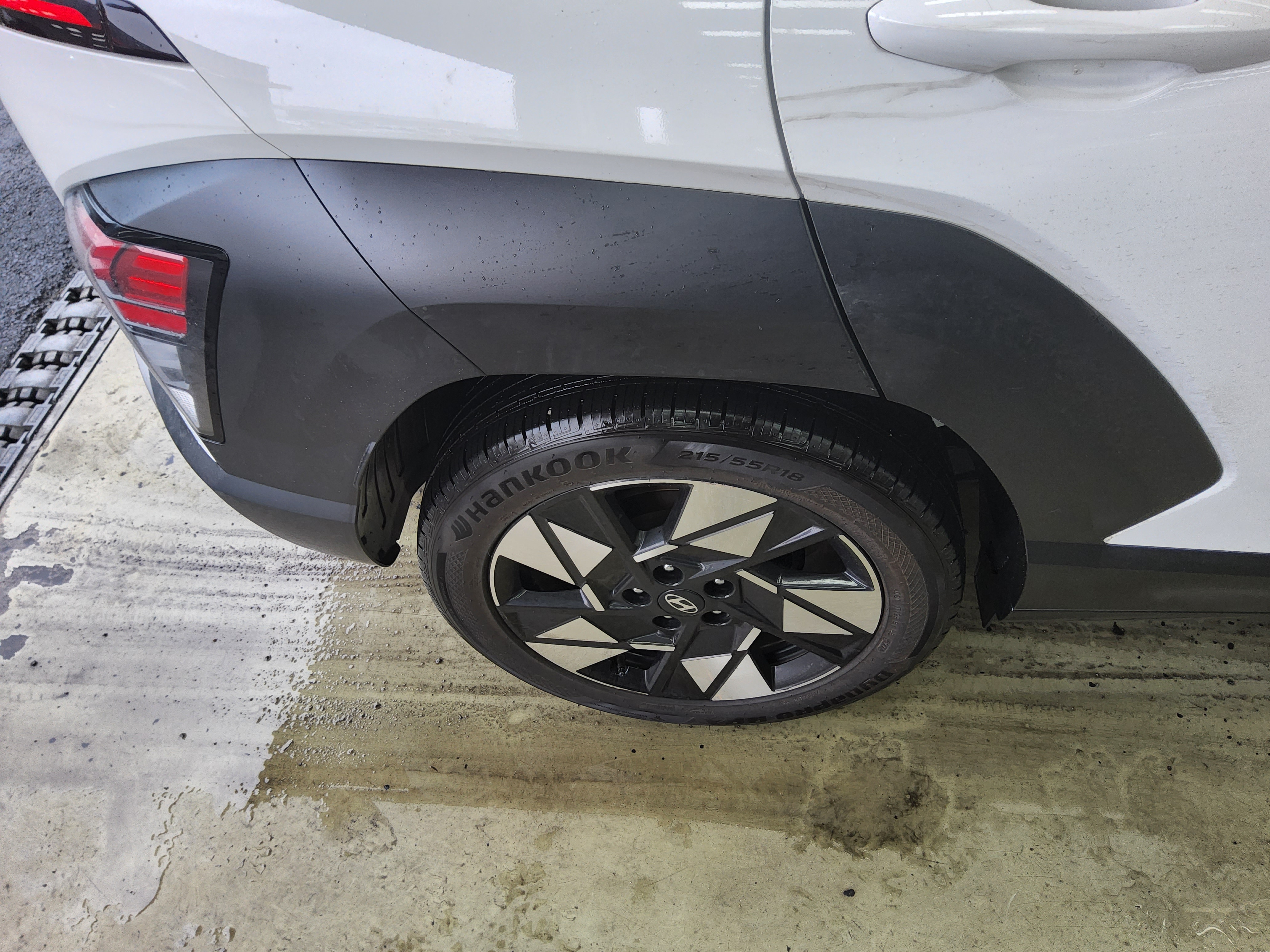 Hyundai Kona 2023 - Image 21