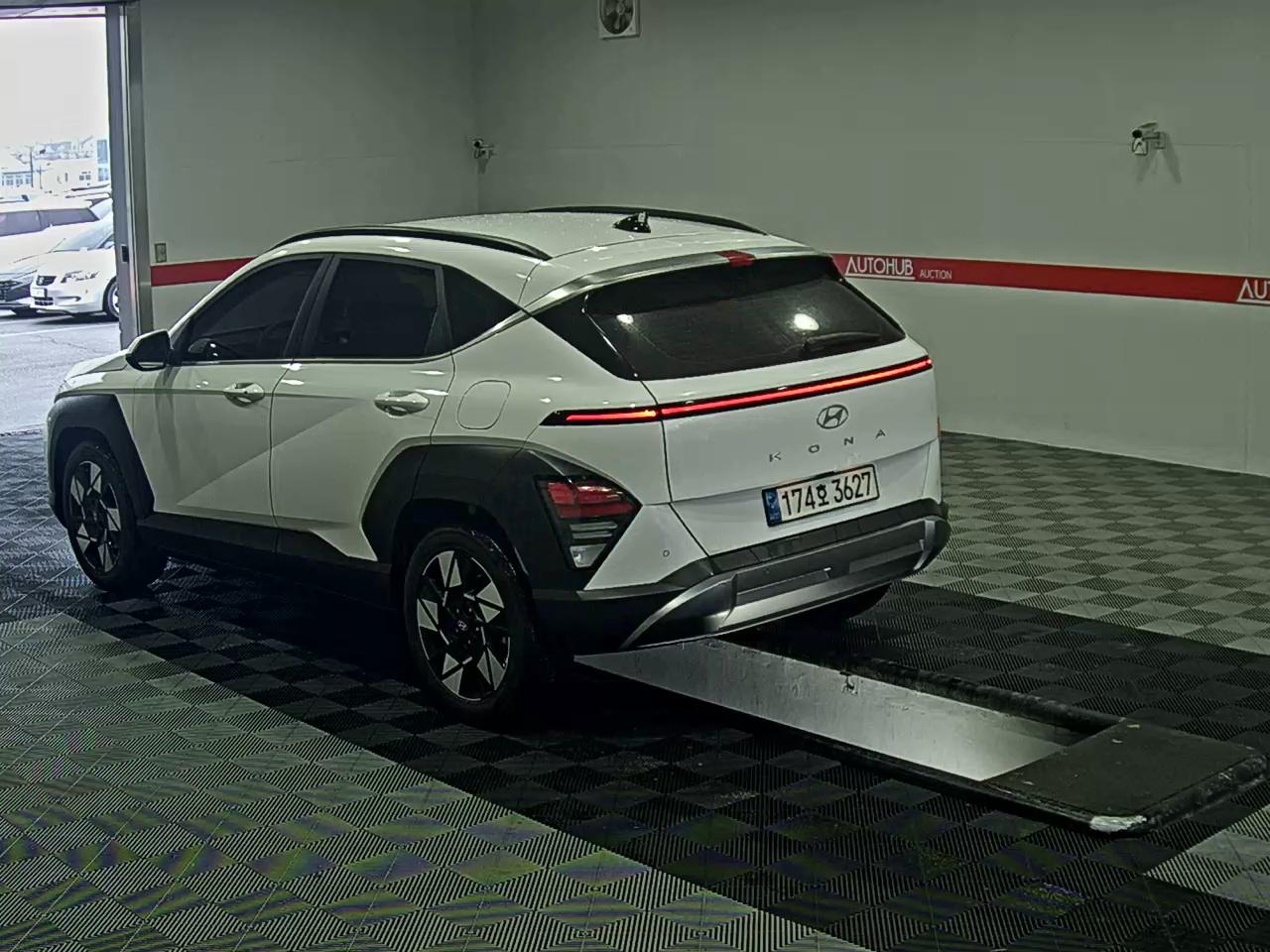 Hyundai Kona 2023 - Image 5