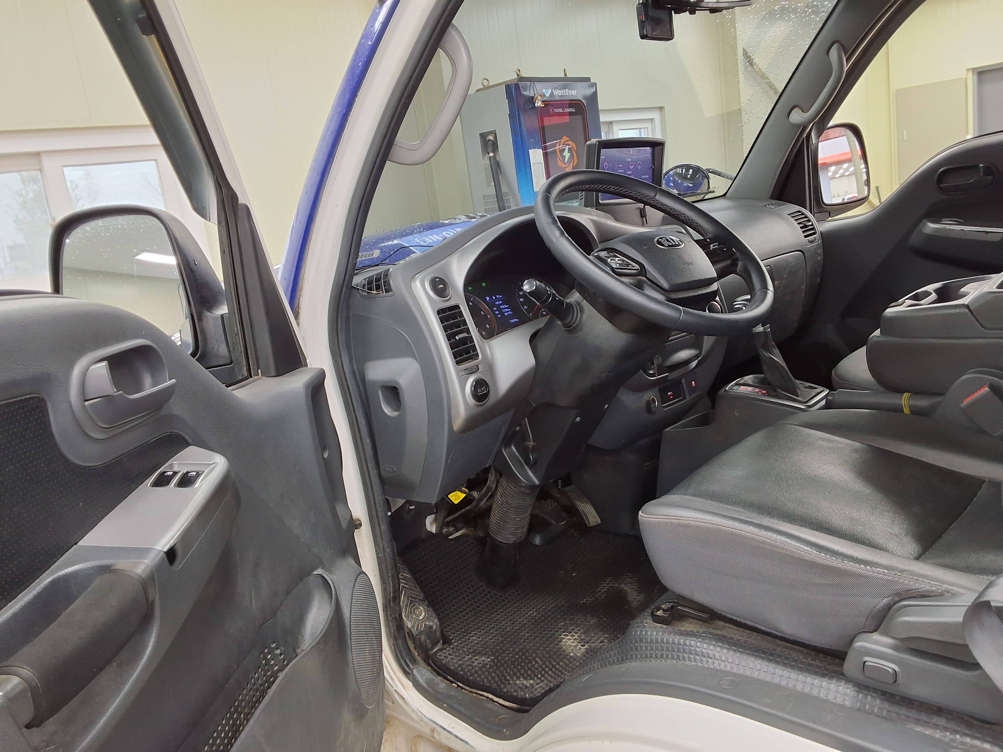 Chrysler Cargo 2020 - Image 9