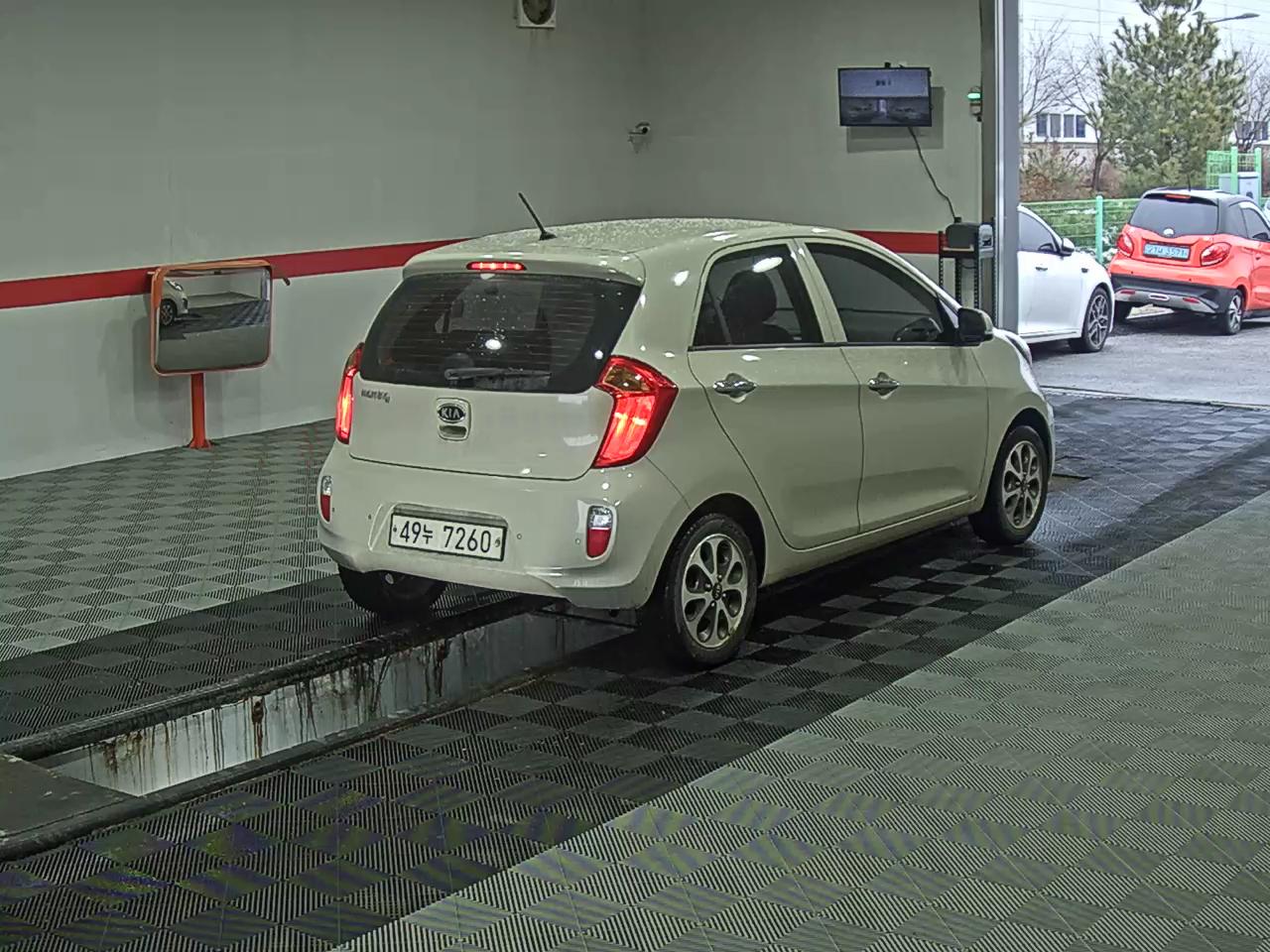Kia Morning 2012 - Image 4