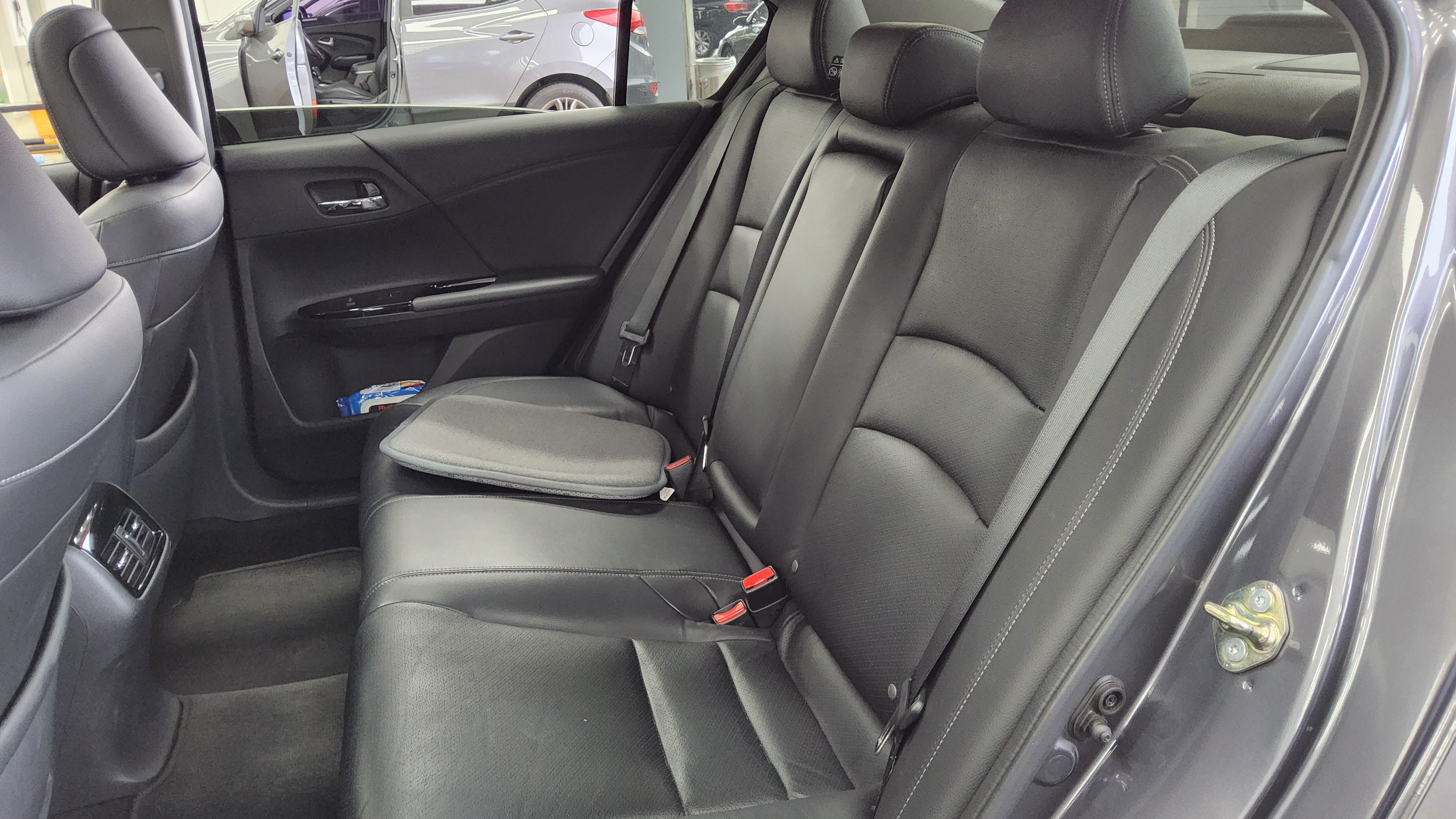 Honda Accord - 11