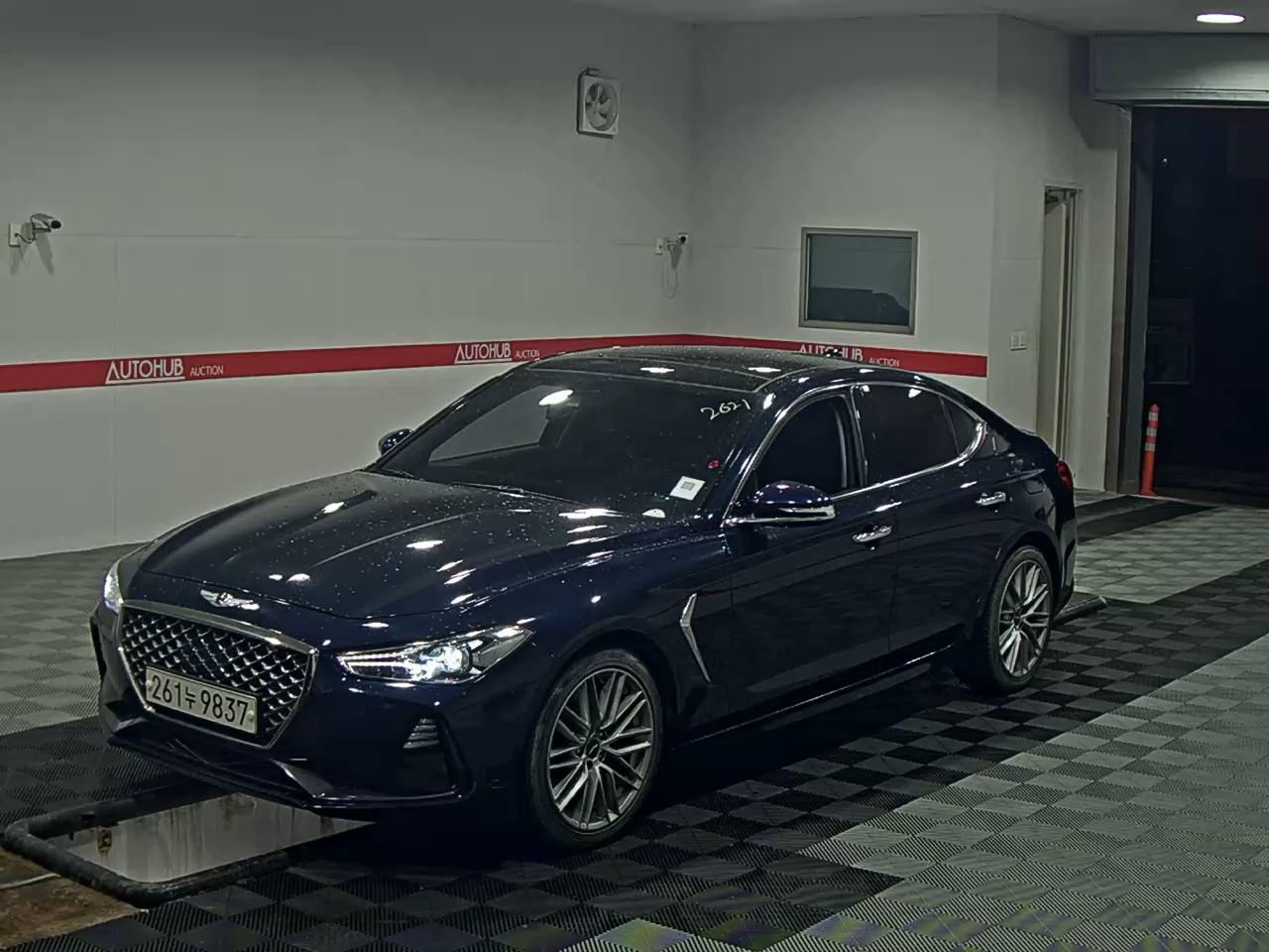 Genesis G70
