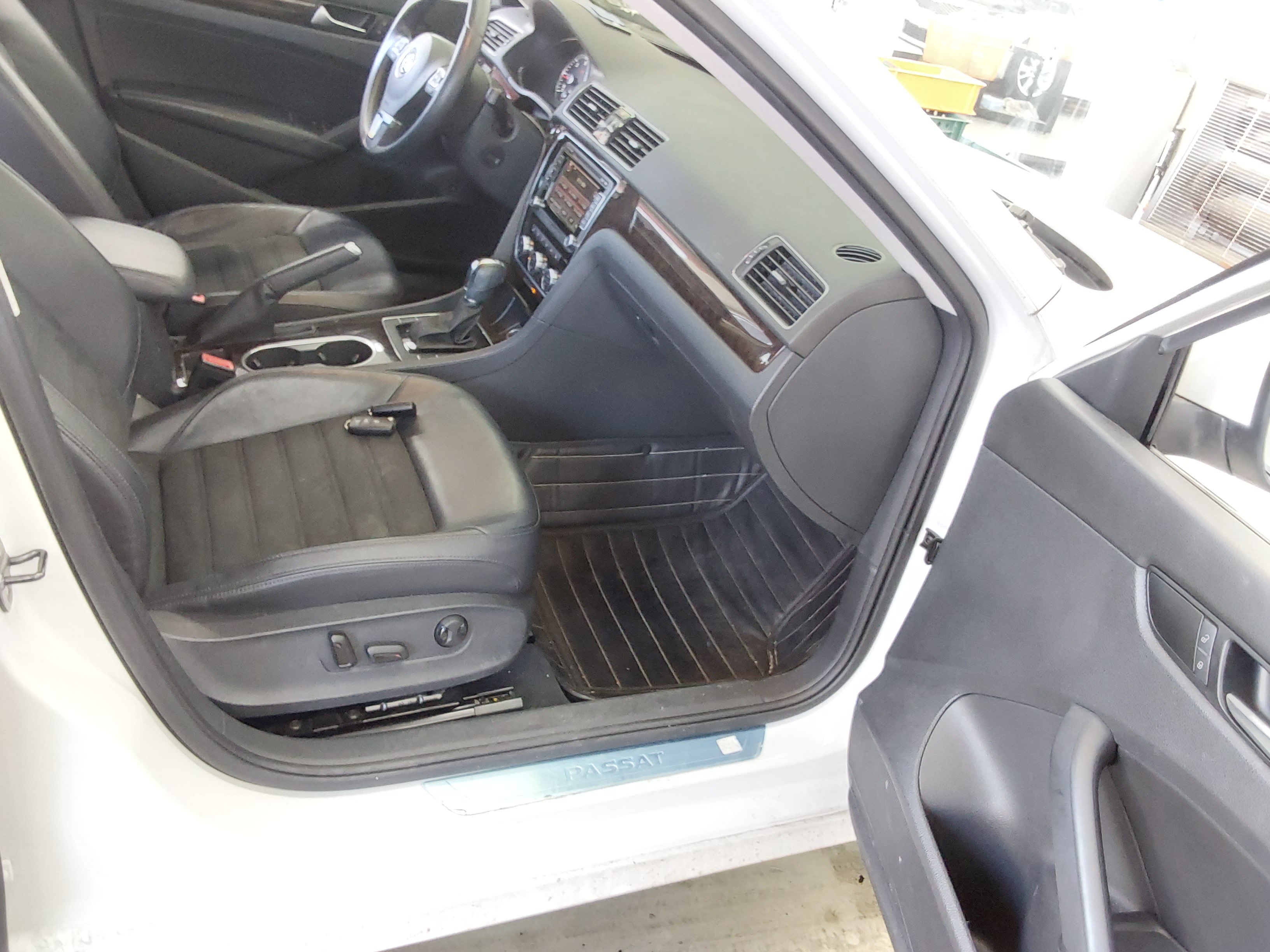 Volkswagen Other - 13
