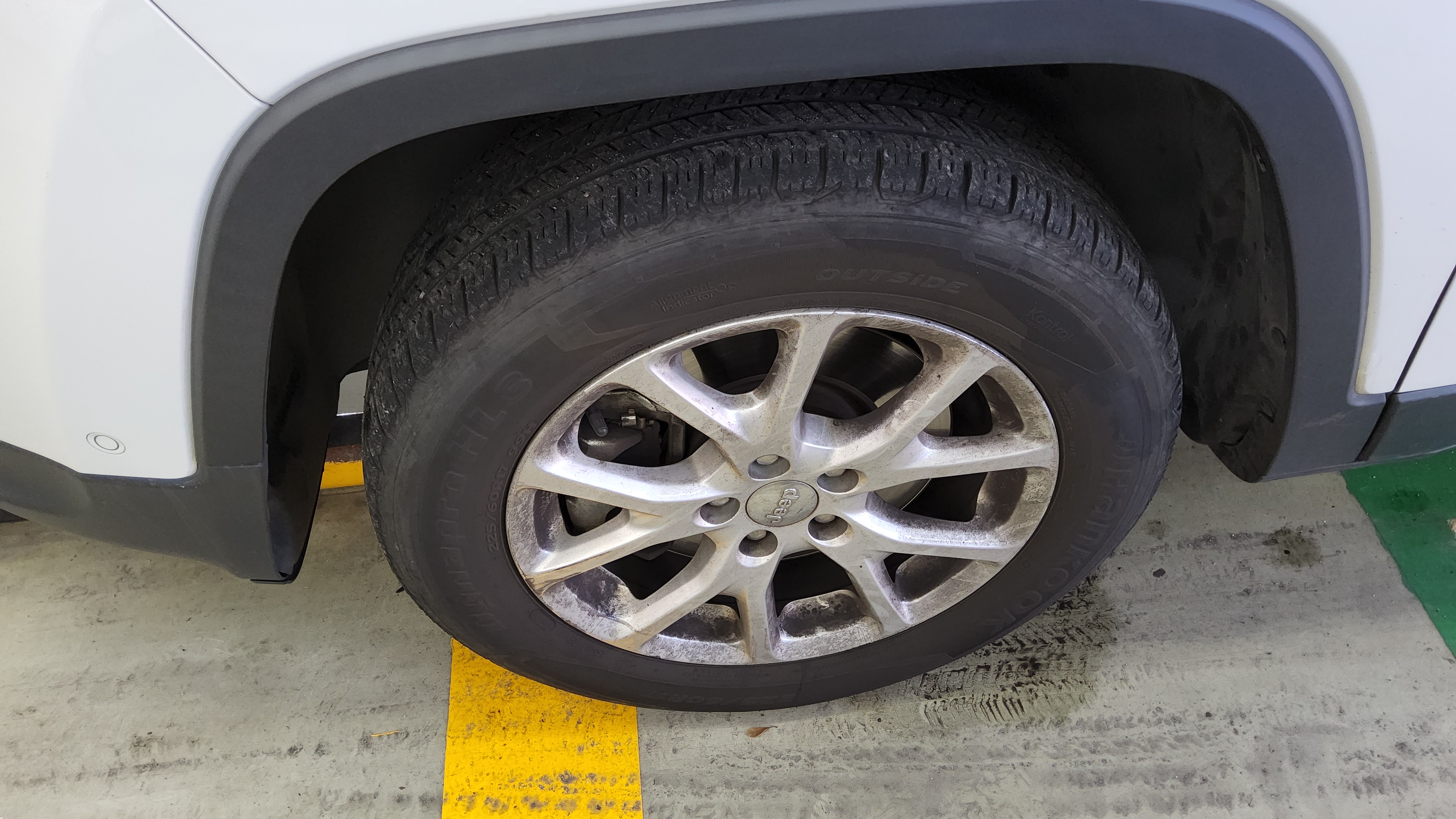 Jeep Cherokee 2015 - Image 17