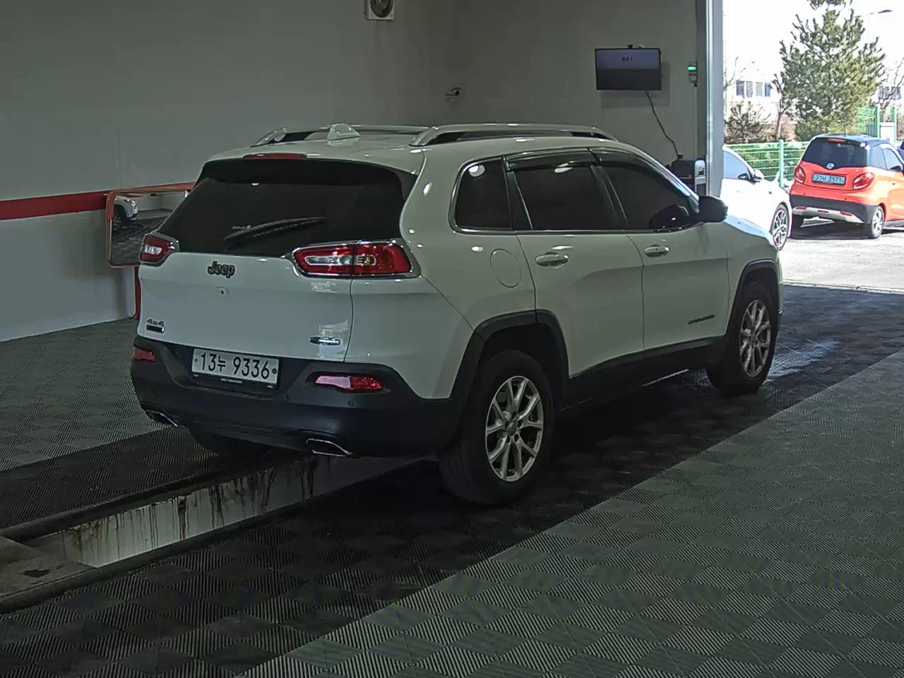 Jeep Cherokee 2015 - Image 4