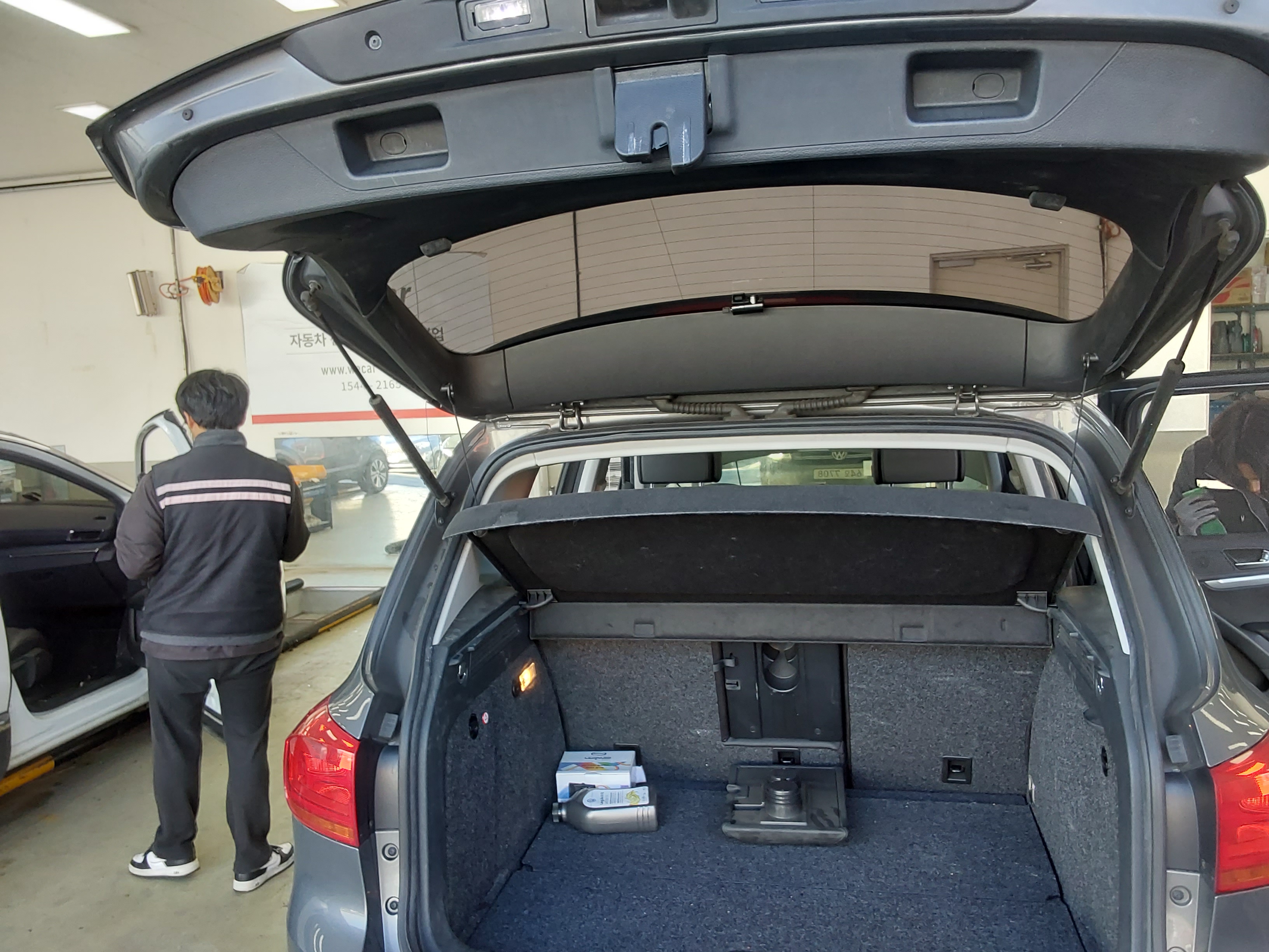 Volkswagen Tiguan - 14