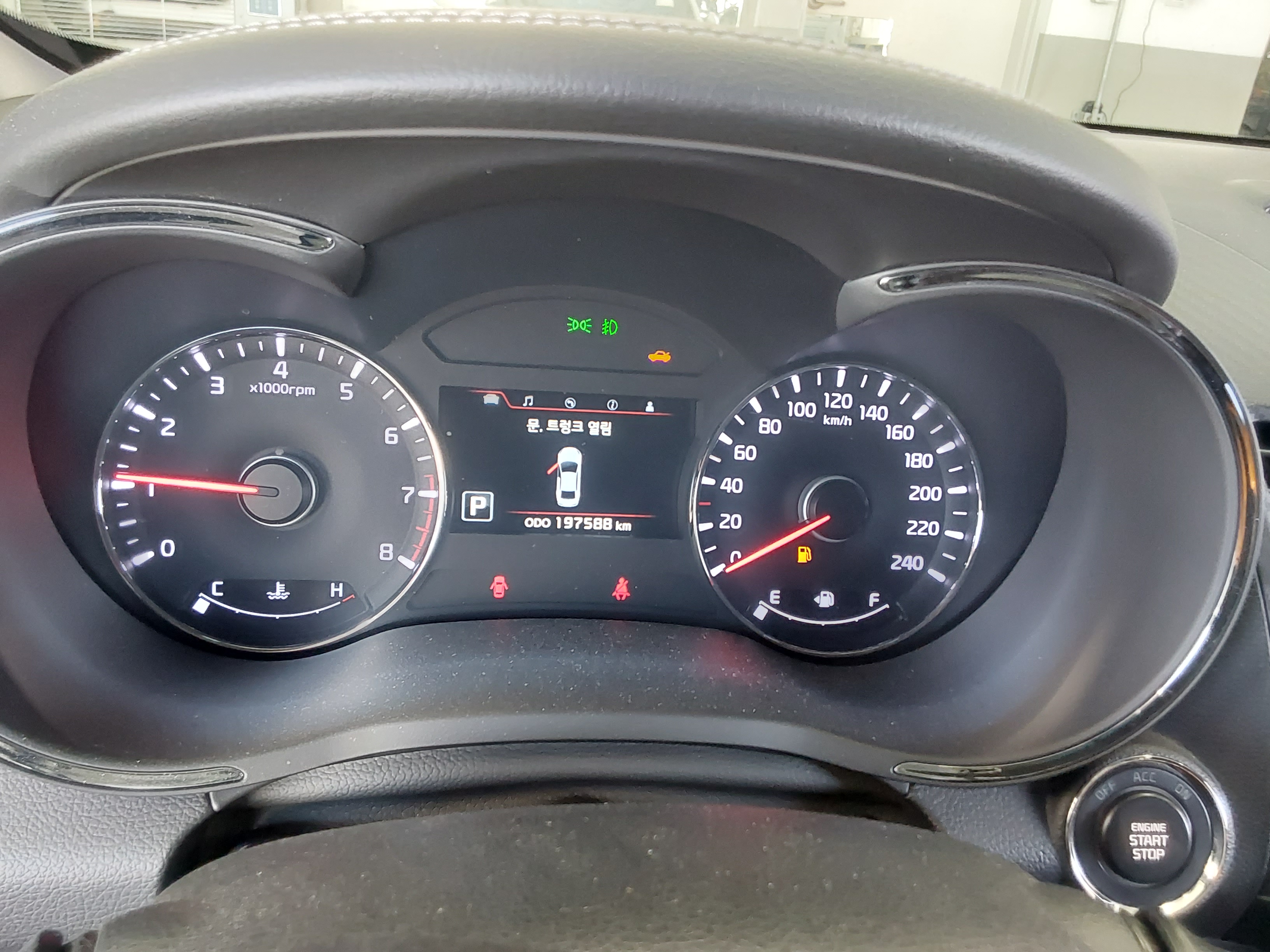 Kia K3 2015 - Image 8