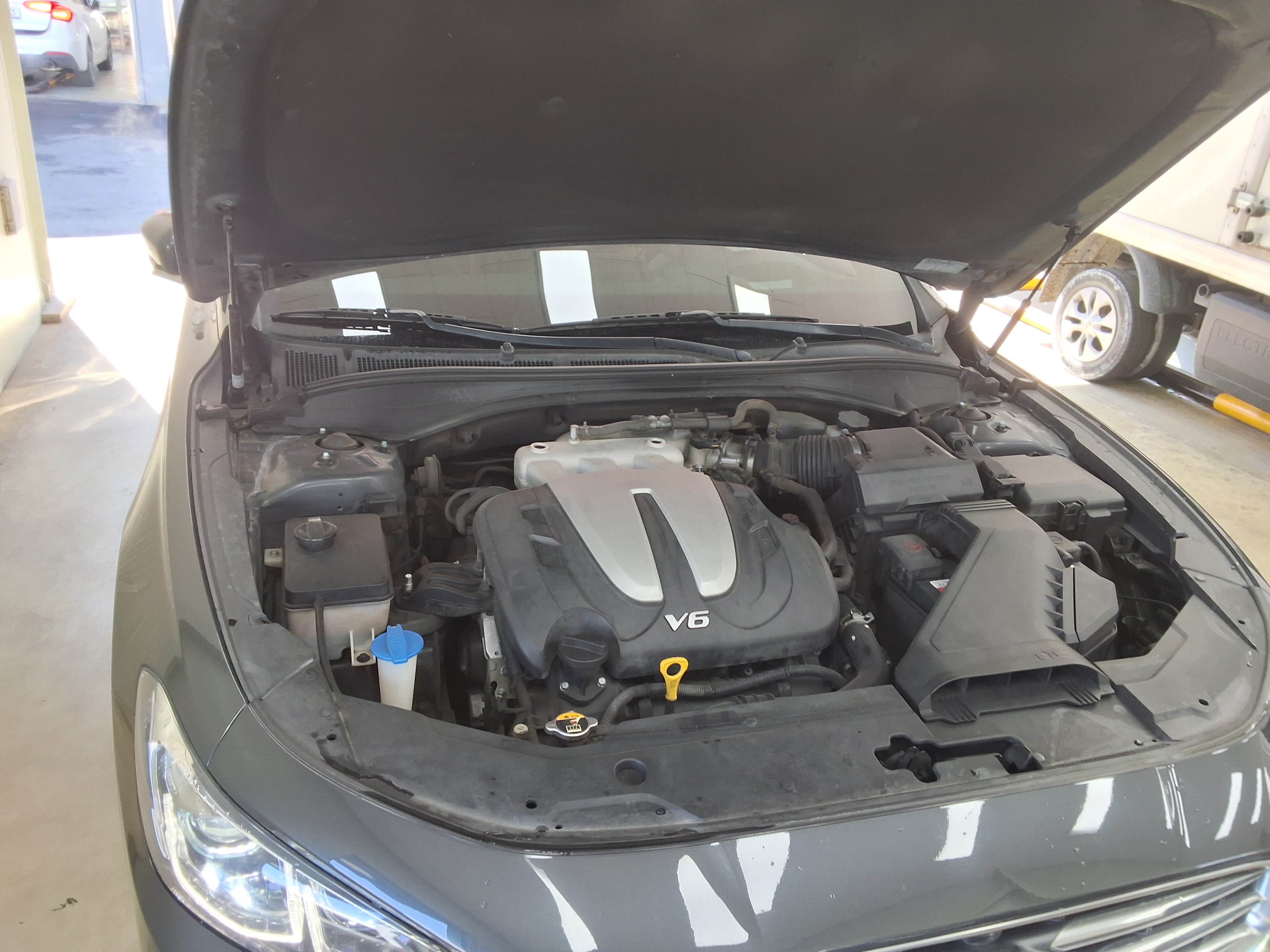 Hyundai Grandeur 2018 - Image 20