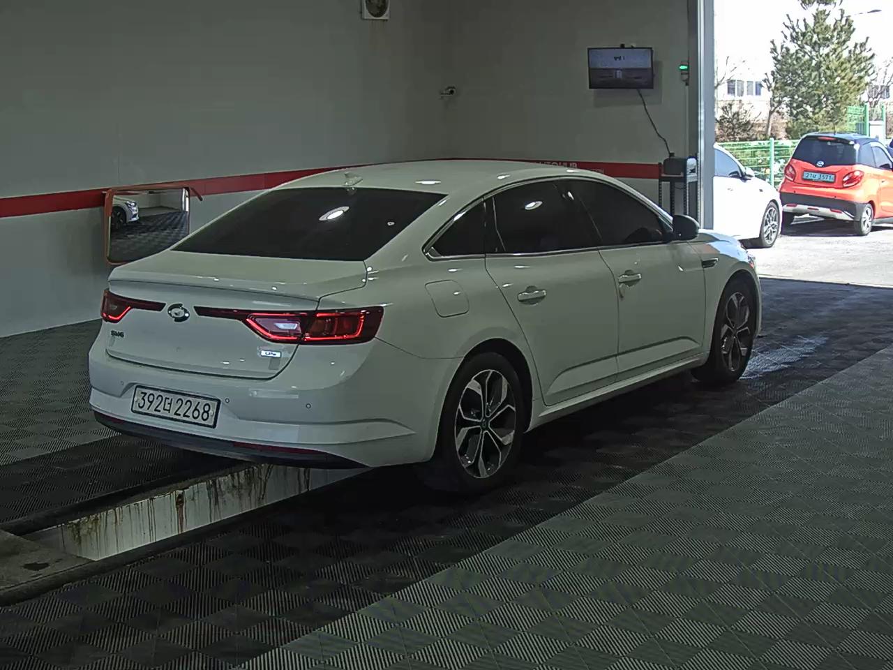 Renault Samsung SM6 - 4