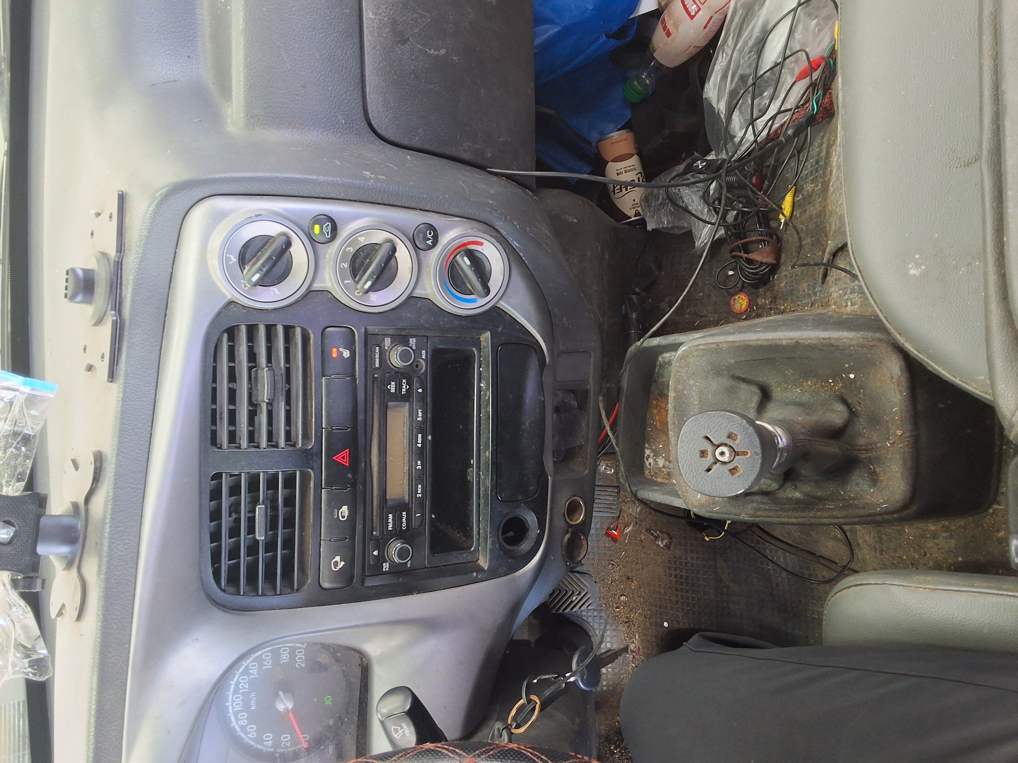 Kia Bongo 3 2013 - Image 13