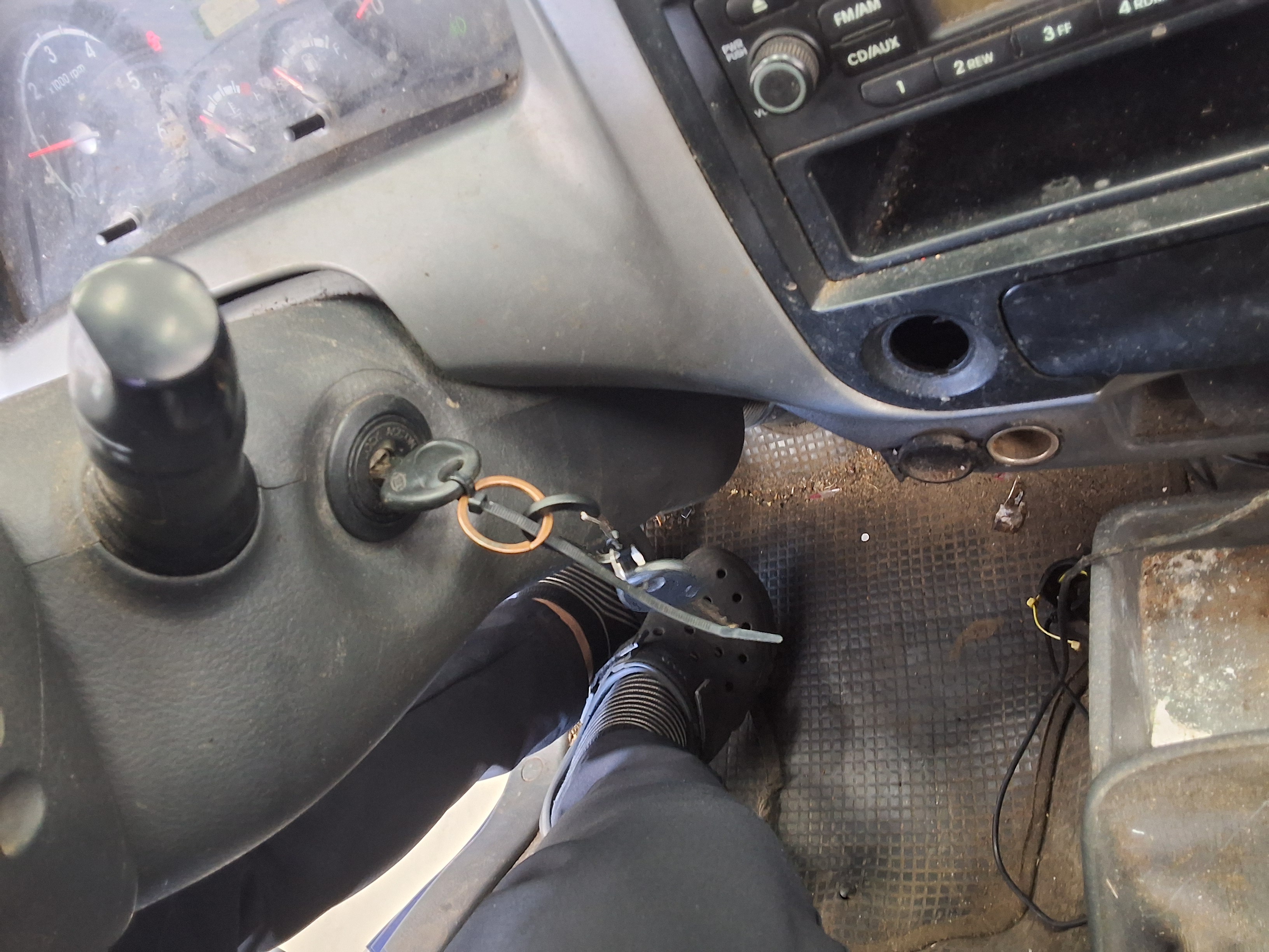Kia Bongo 3 2013 - Image 14
