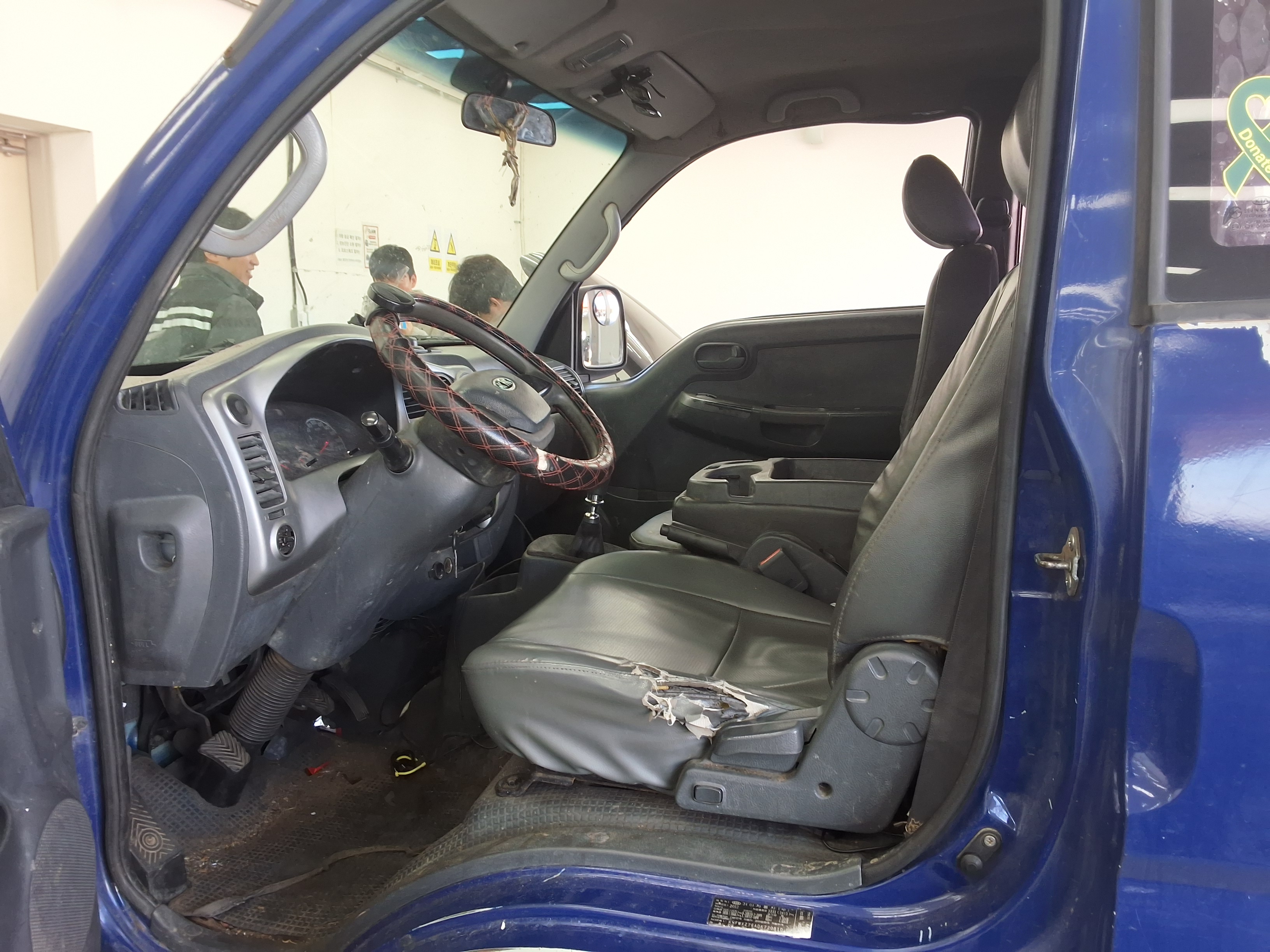 Kia Bongo 3 2013 - Image 9
