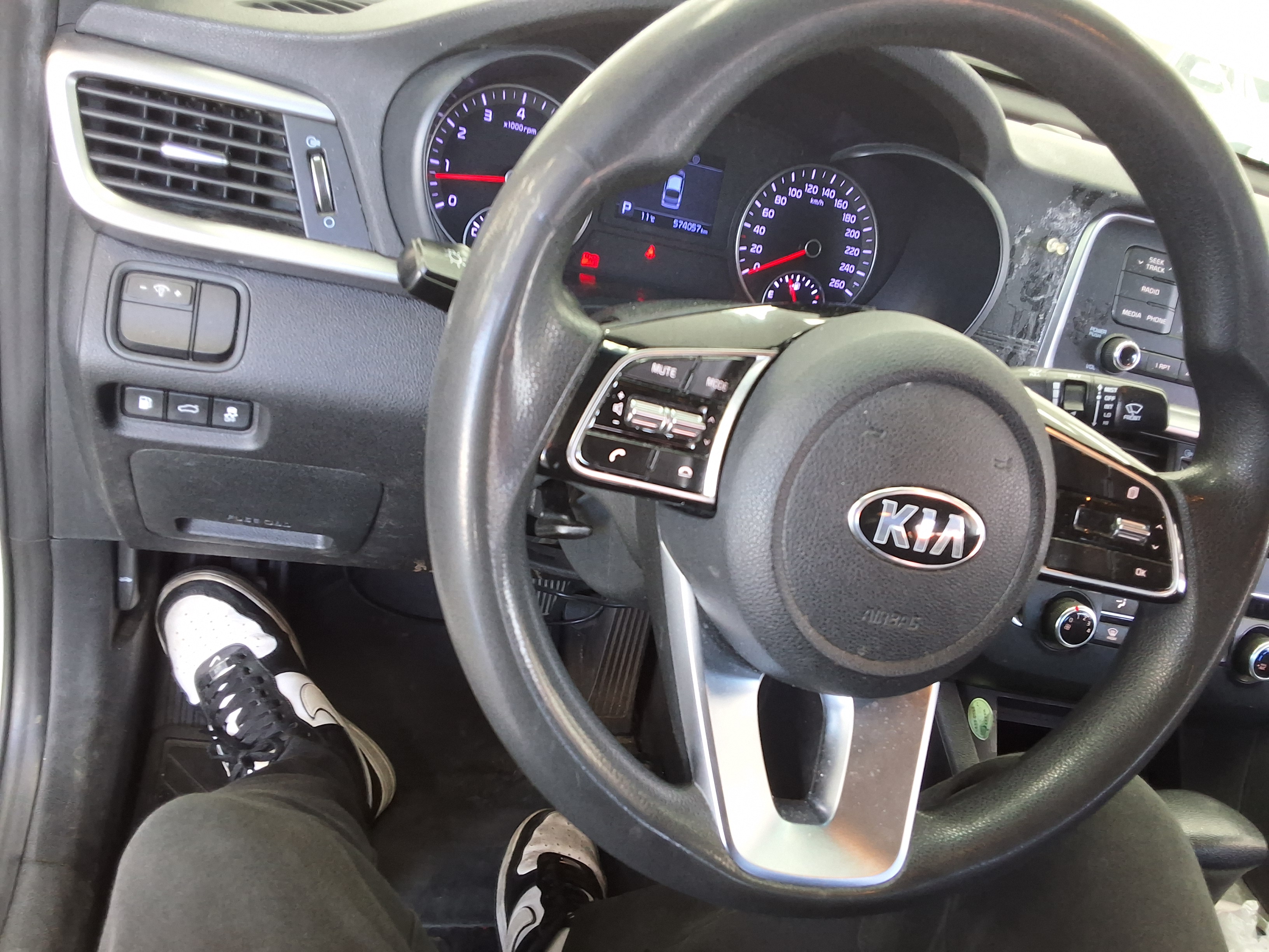 Kia 뉴 2020 - Image 21