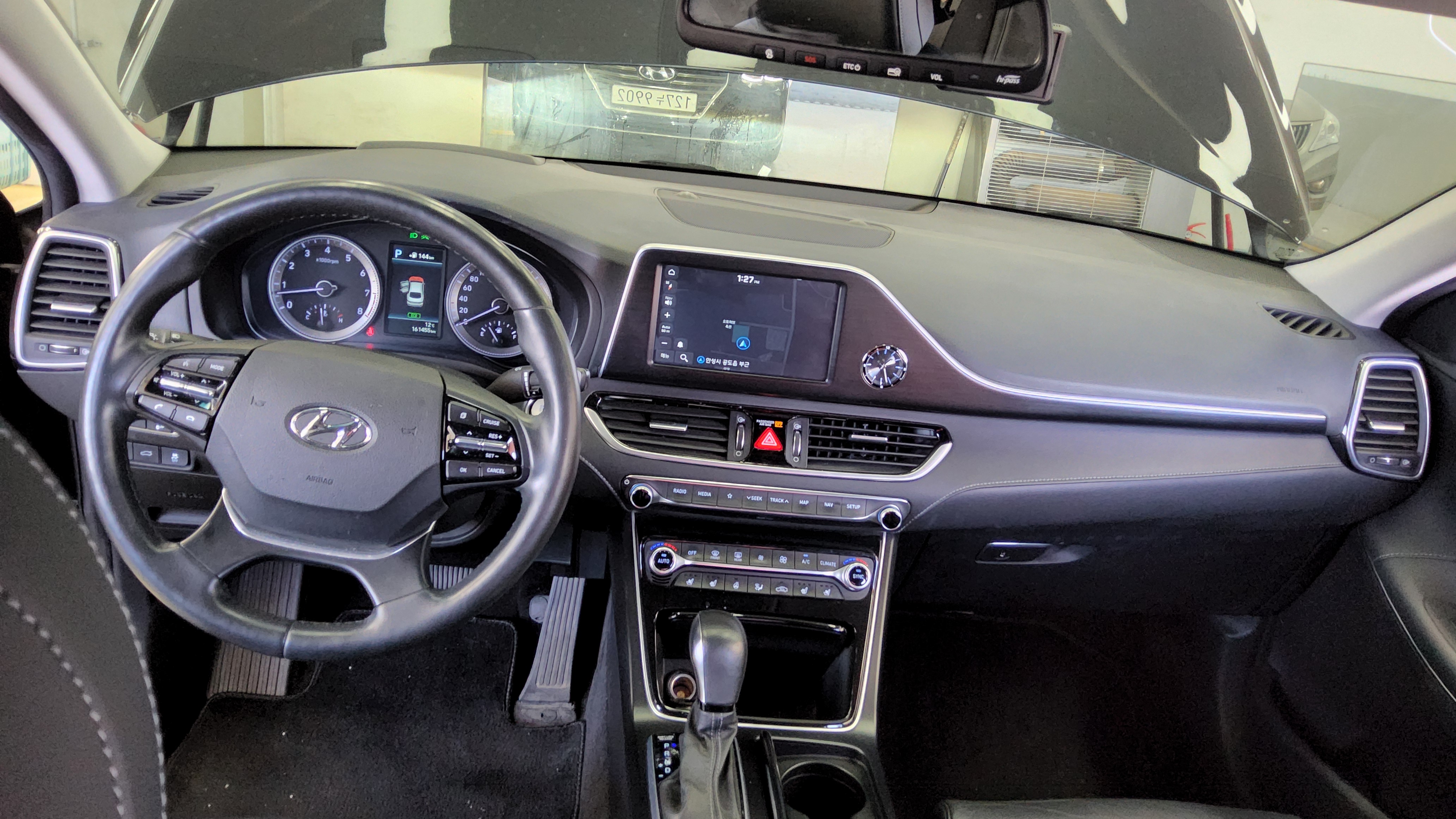 Hyundai Grandeur - 10