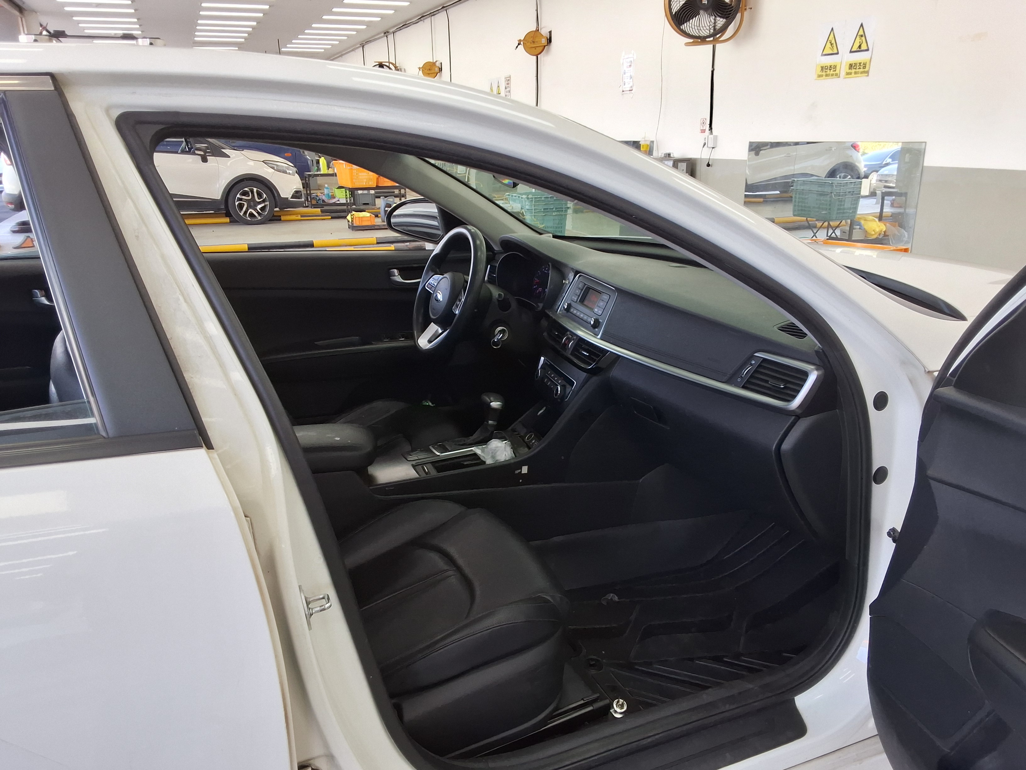 Kia 뉴 2020 - Image 19