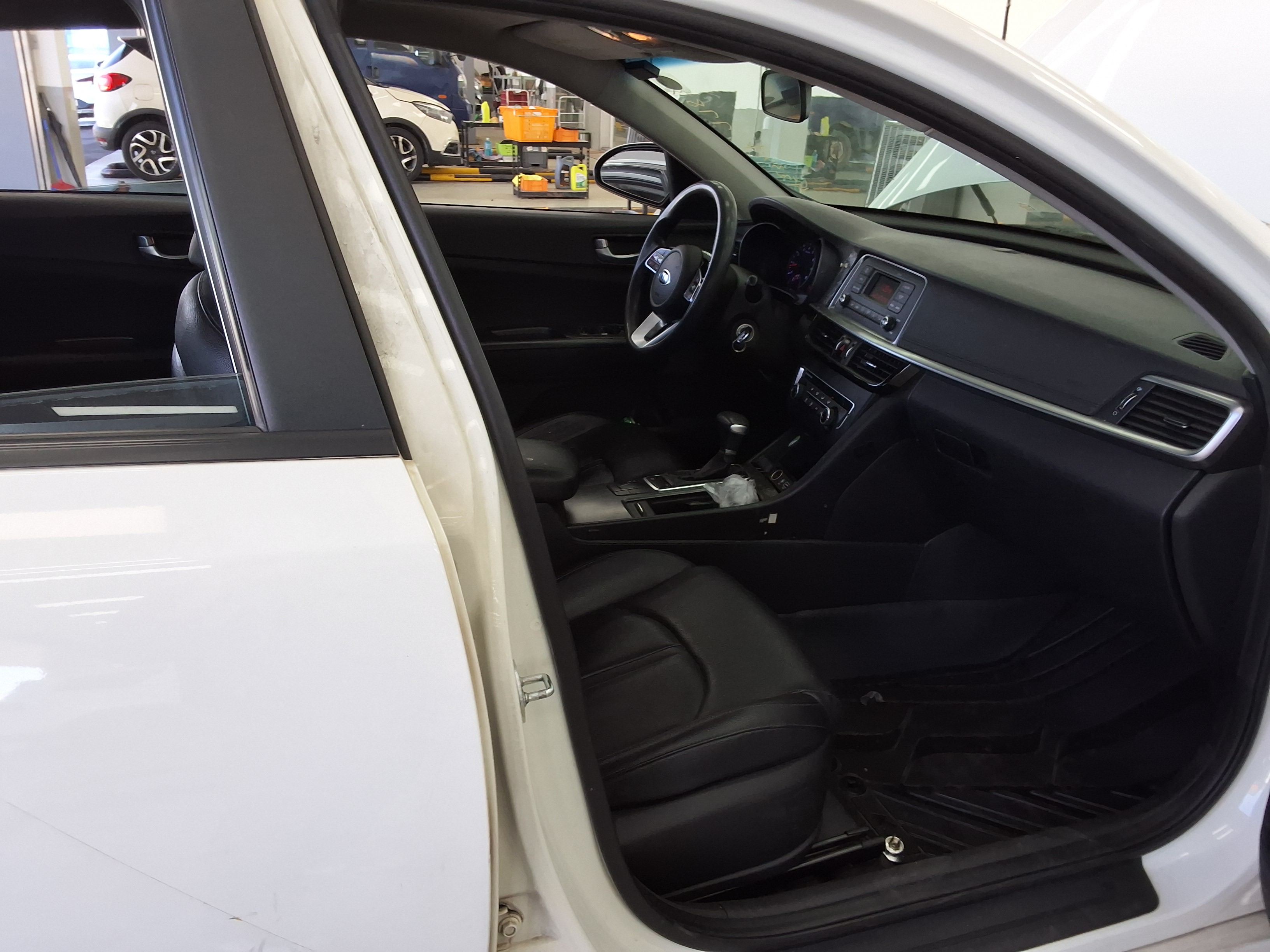 Kia 뉴 2020 - Image 13