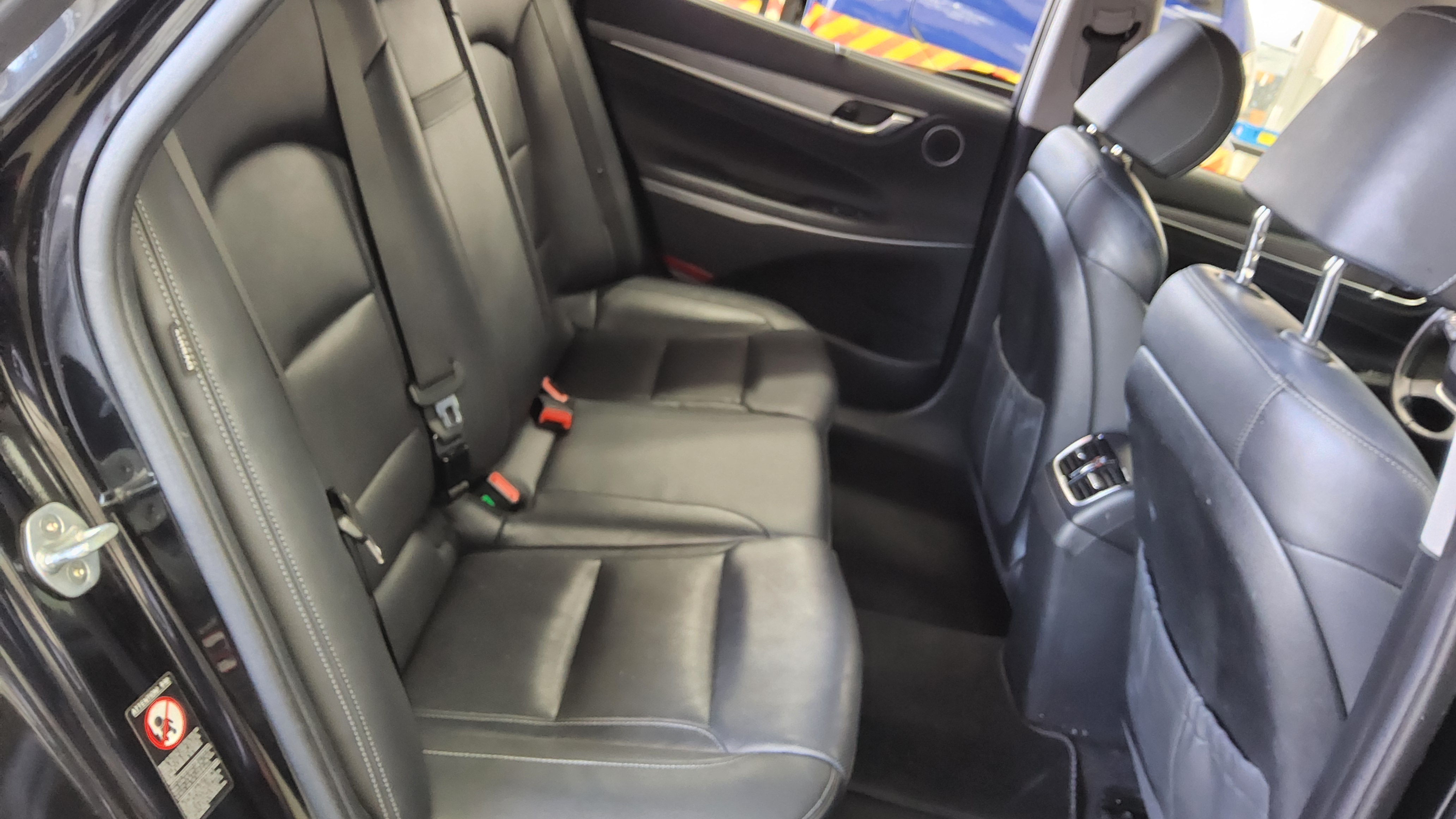 Hyundai Grandeur - 12