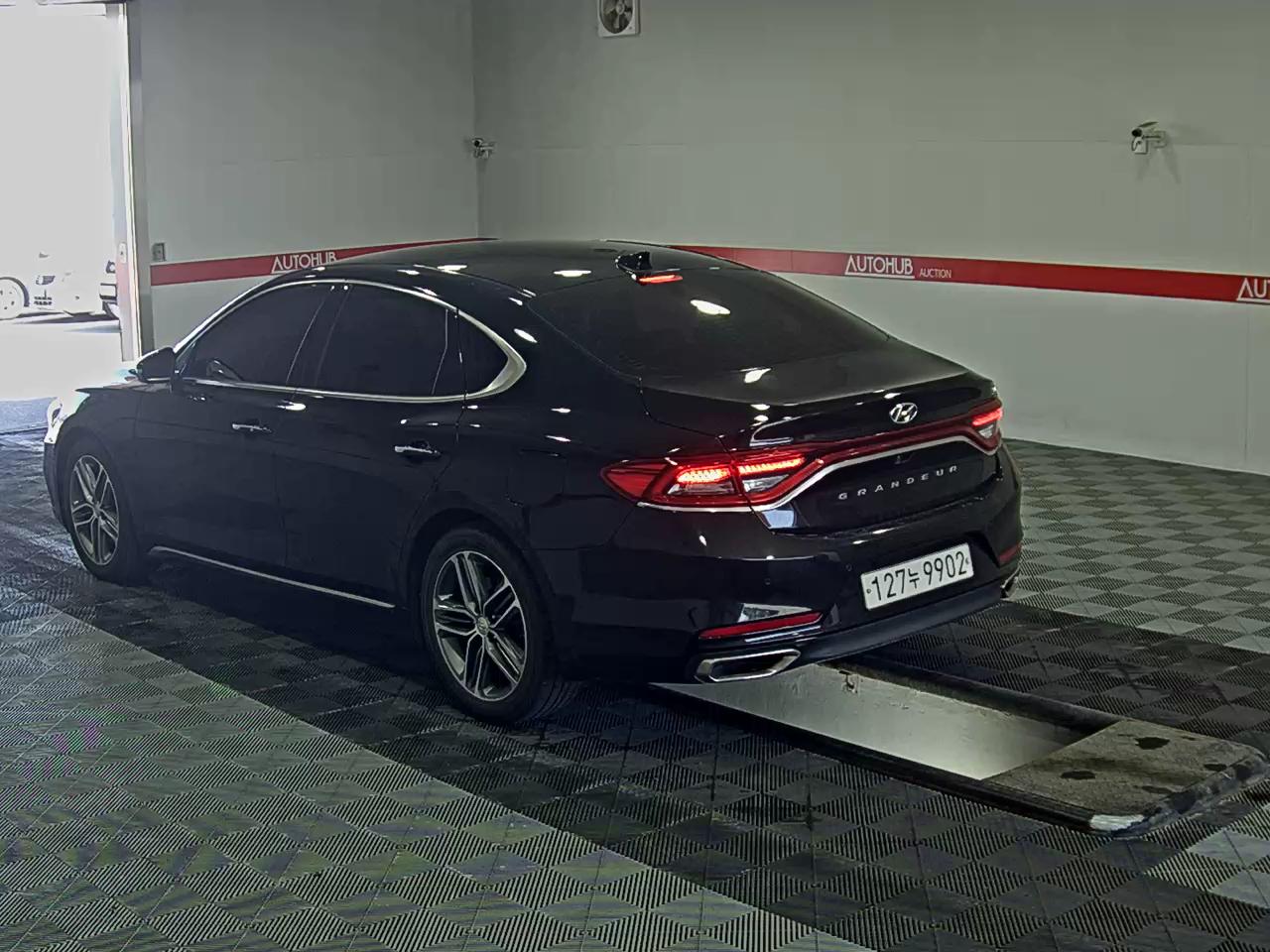Hyundai Grandeur - 5