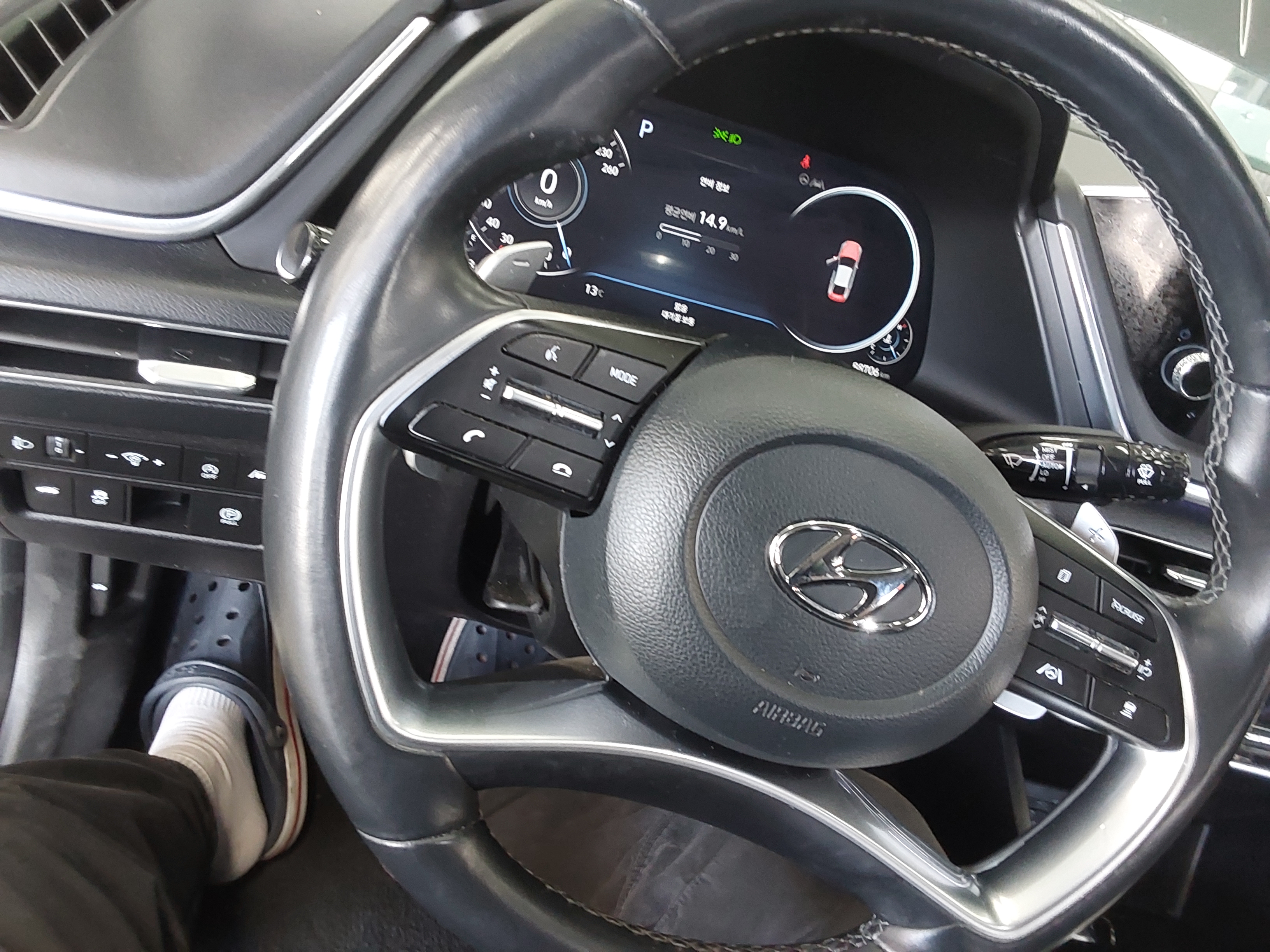 Hyundai Sonata 2023 - Image 16