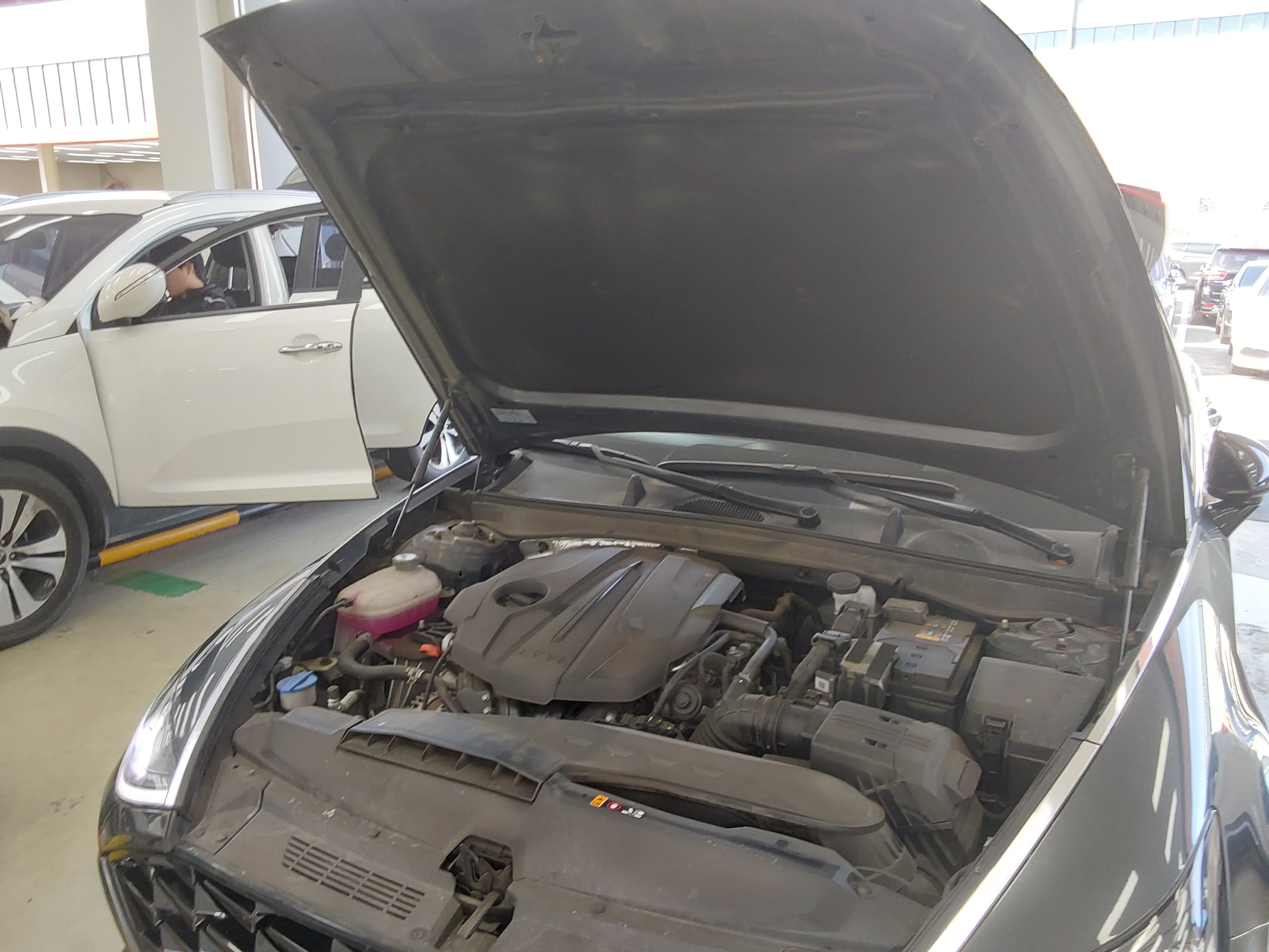 Hyundai Sonata 2023 - Image 20
