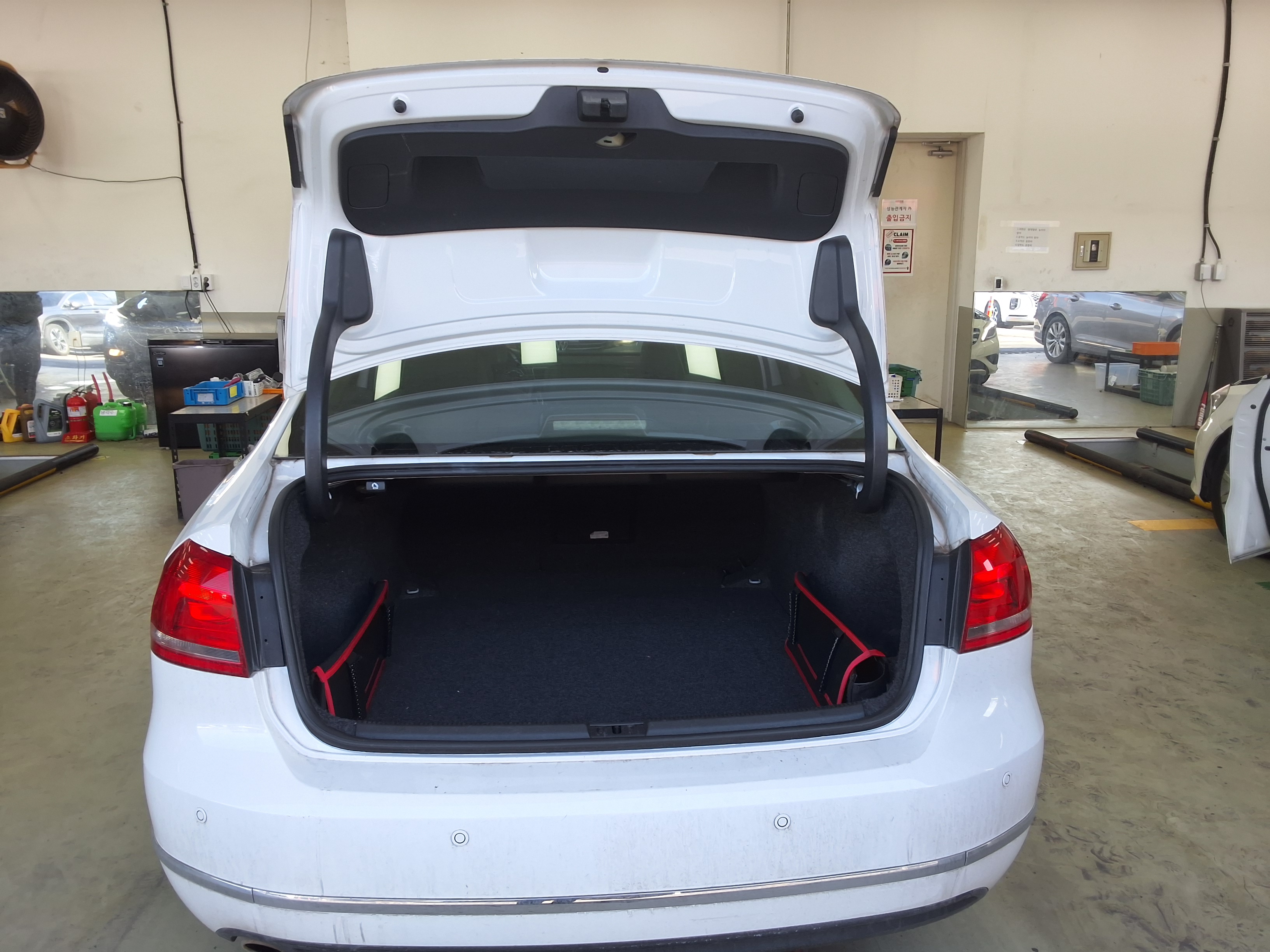 Volkswagen Other - 14