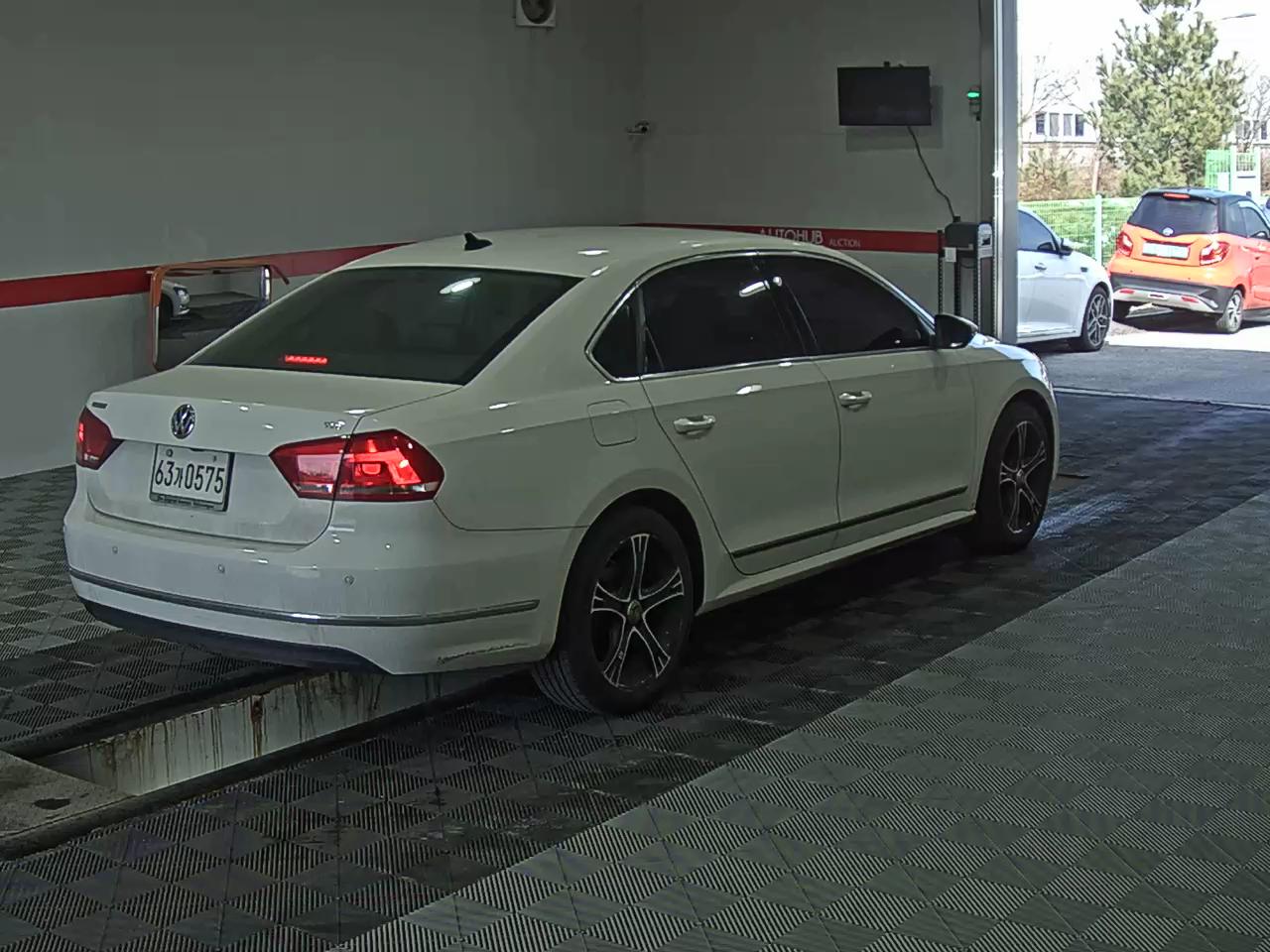 Volkswagen Other - 4