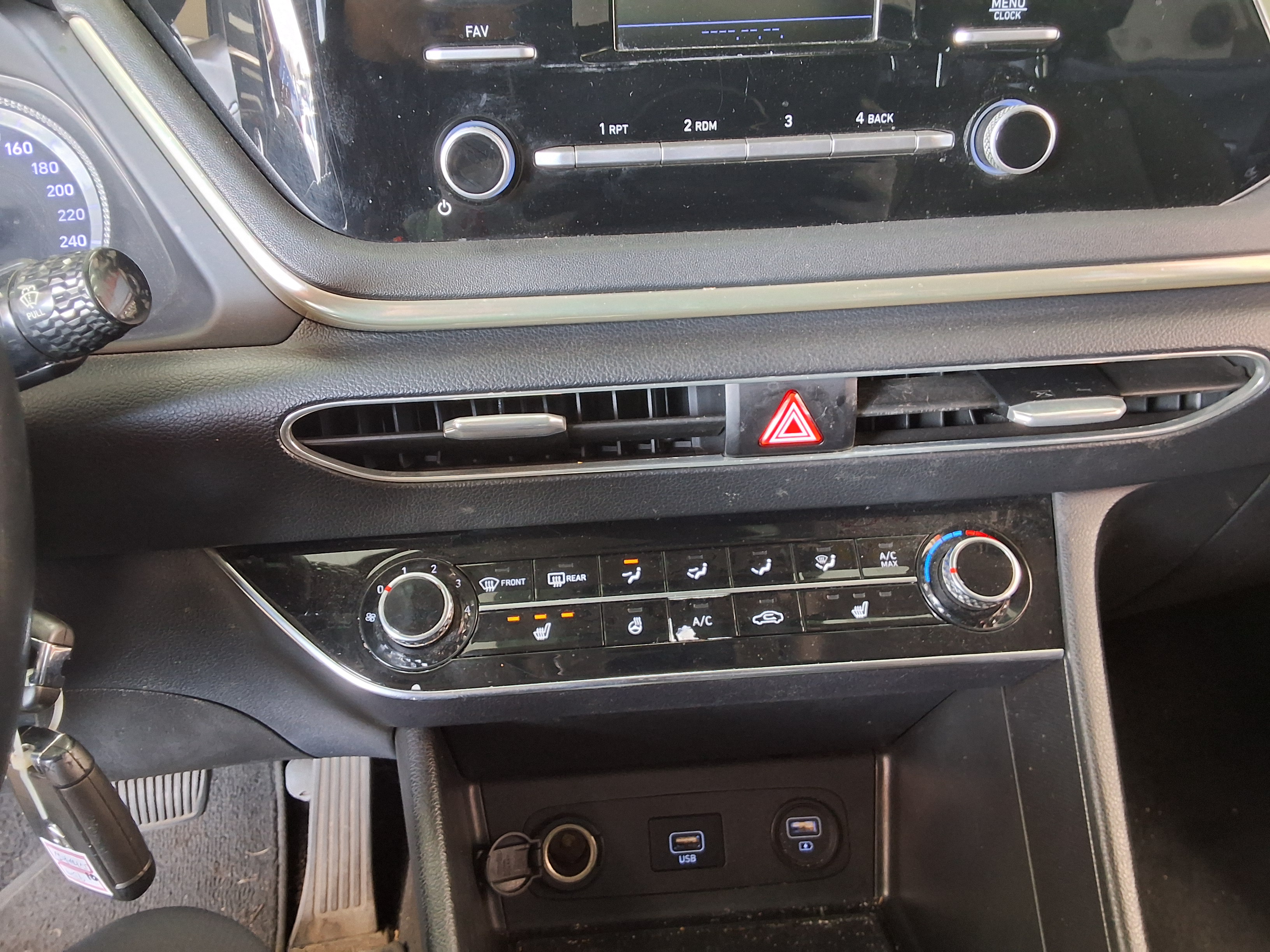Hyundai Sonata 2021 - Image 16